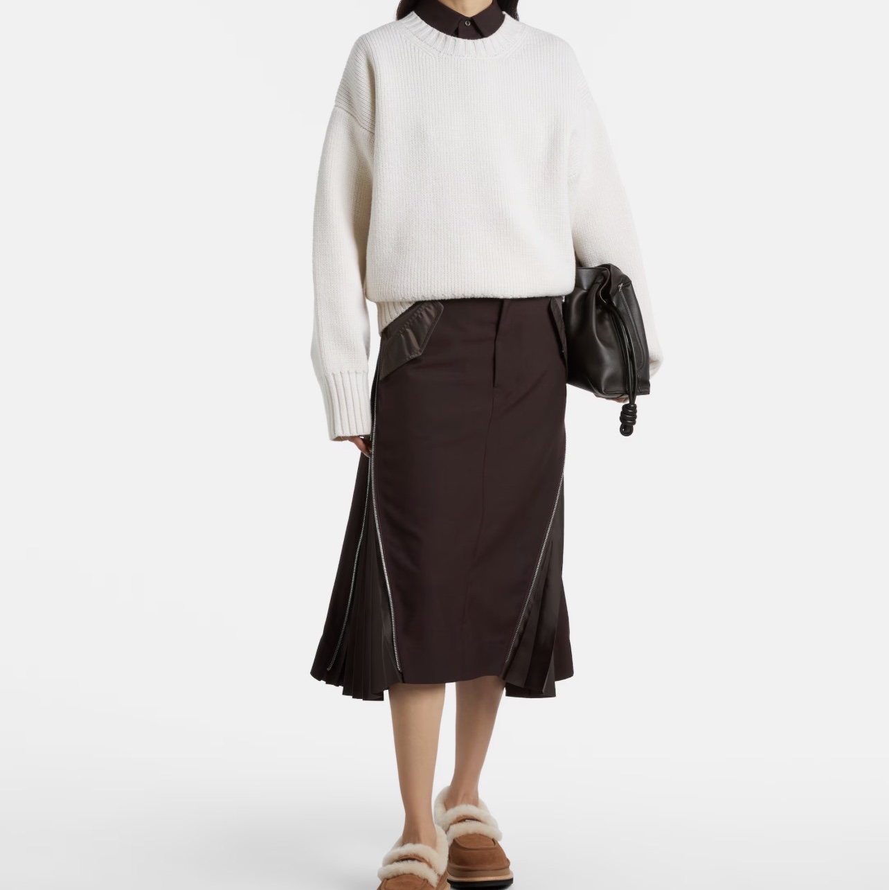 UGG x Sacai Loafer Chestnut 착용 스타일 - 2