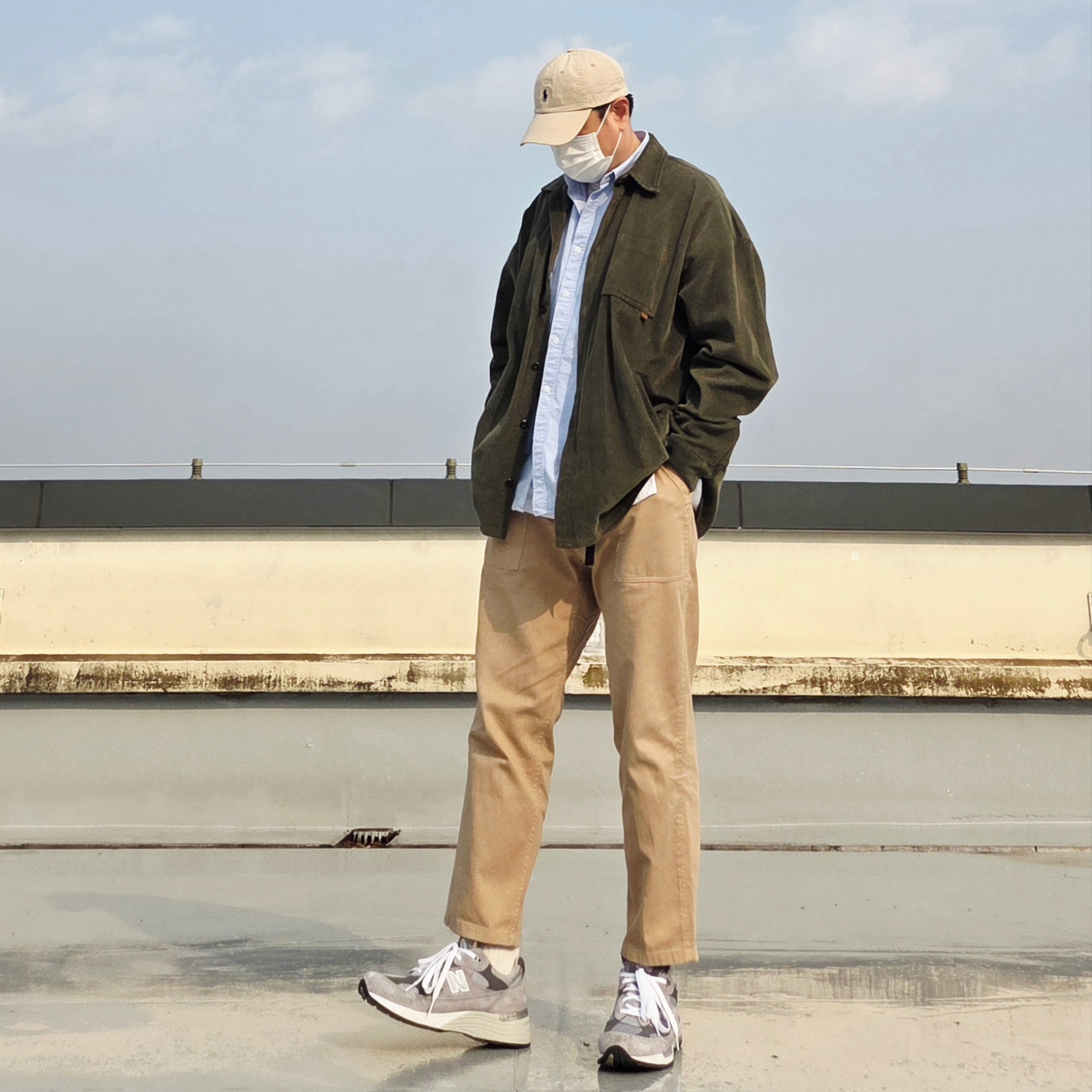 New Balance 992 Made in USA Core Grey Silver Metallic, [20% 적립] Polo Ralph Lauren Cotton Chino Baseball Cap Nubuck Relay Blue - 25SS 착용 스타일 - 3