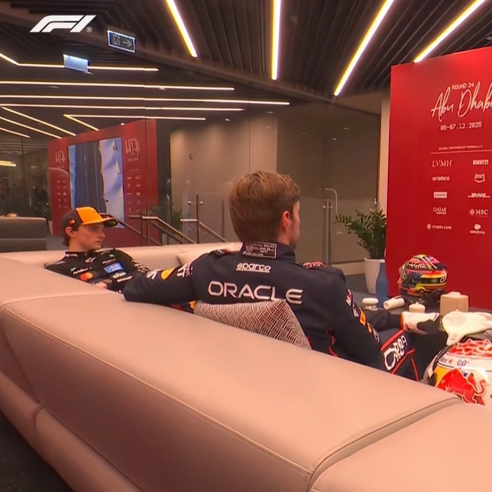 Lego Oracle Red Bull Racing RB20 F1 Race Car, Lego Speed Champions McLaren F1 Team MCL38 Race Car 착용 스타일