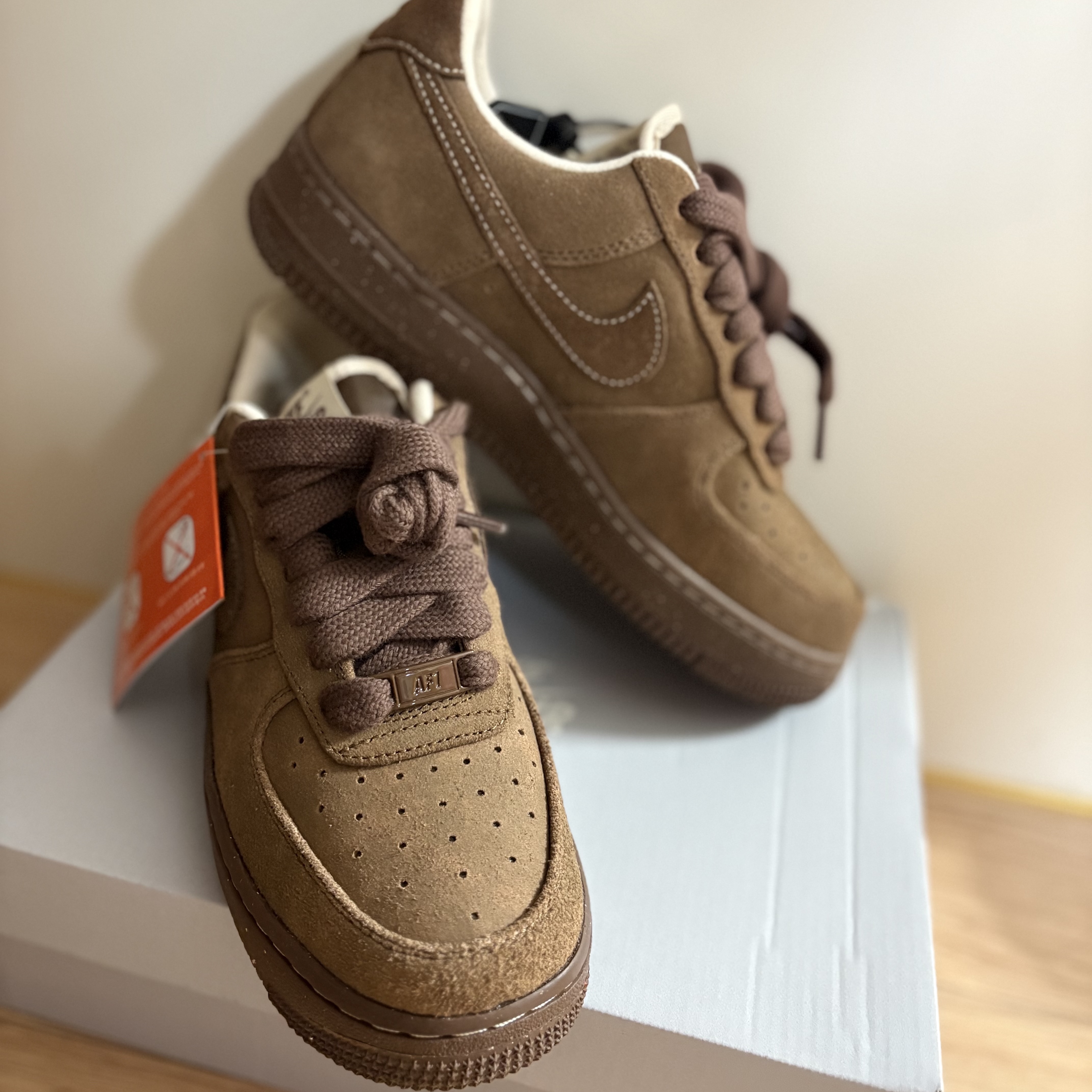 (W) Nike Air Force 1 '07 Cacao Wow 착용 스타일