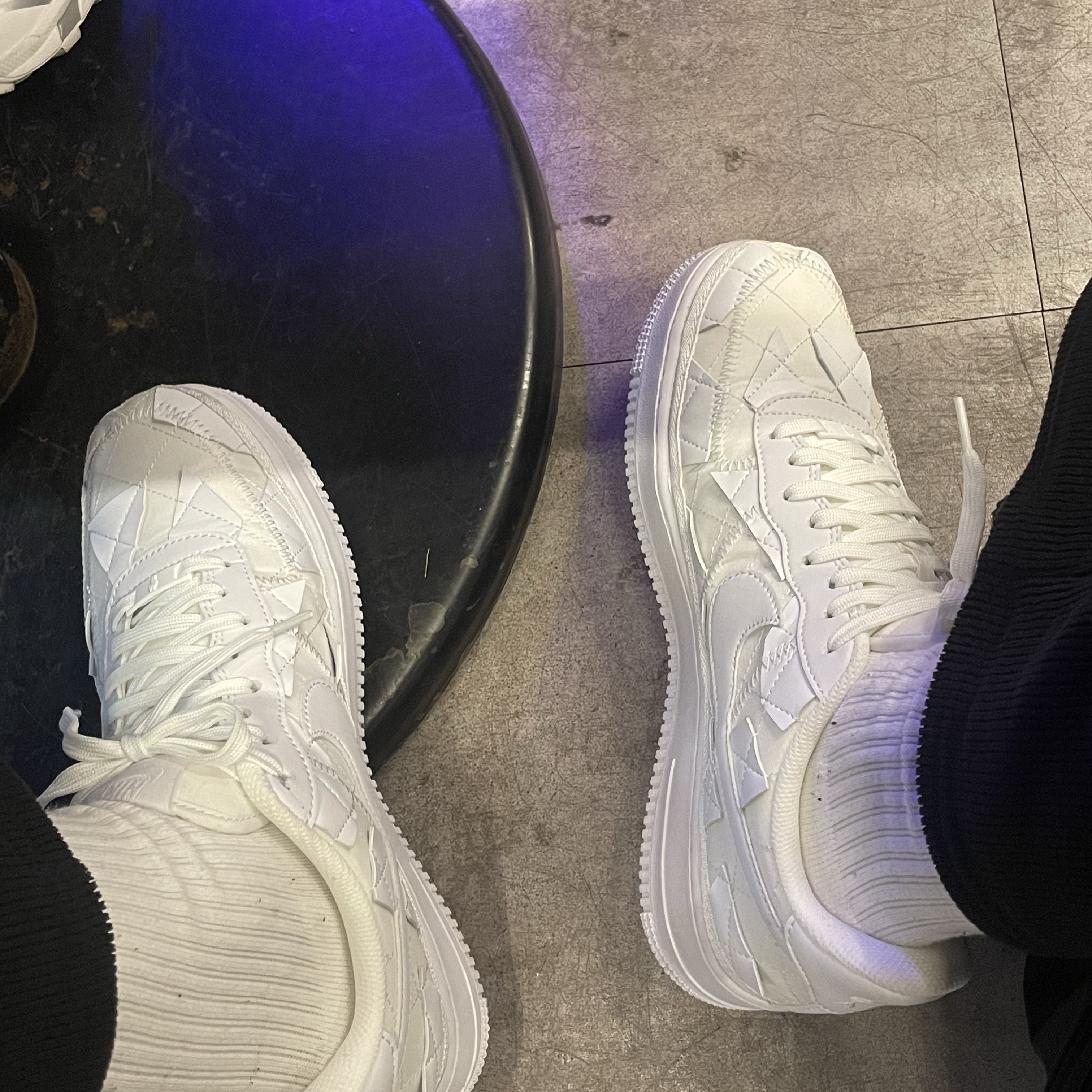 Nike x Billie Eilish Air Force 1 Low SP Triple White 착용 스타일