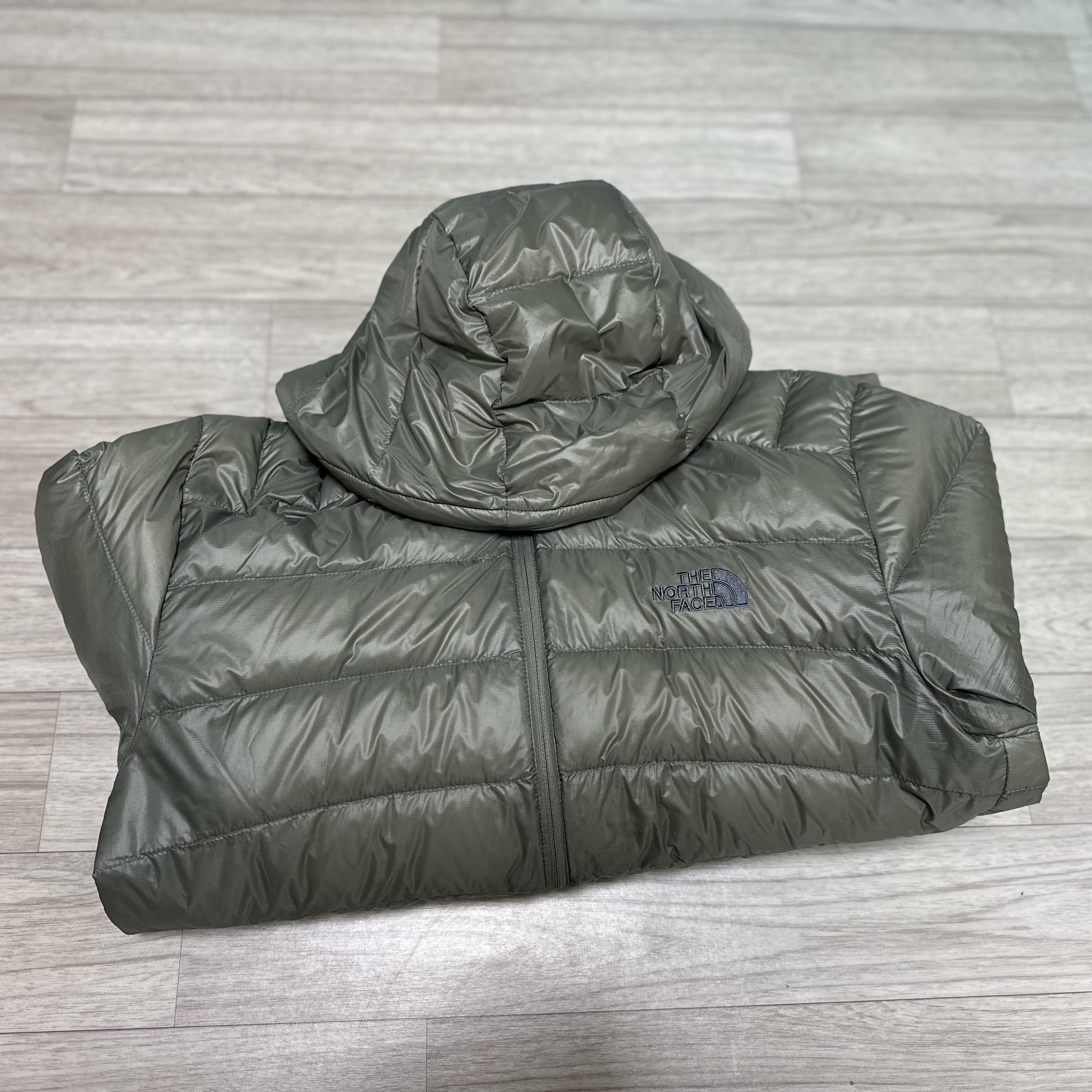 The North Face Matier RDS Down Hoodie Light Khaki - 25FW 착용 스타일 - 1