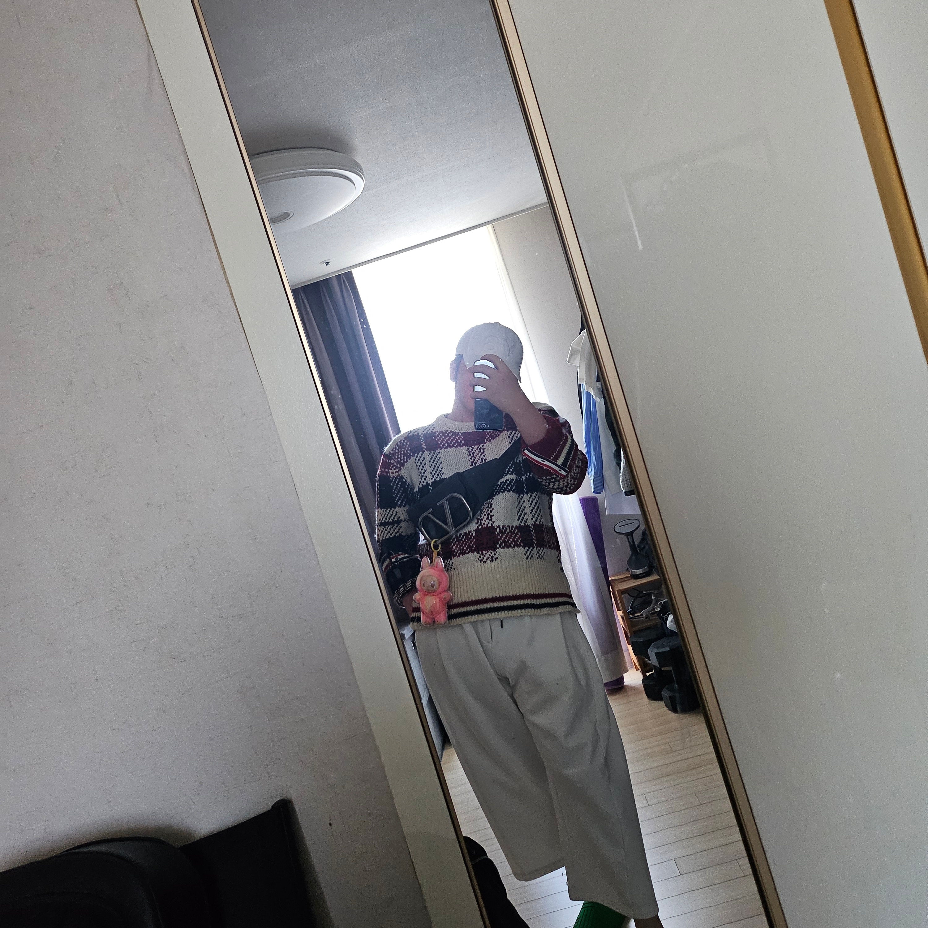 Thom Browne Donegal Stripe Tartan Jacquard Classic Crewneck Pullover Multicolor, Pop Mart Labubu The Monsters Highlight Series Loyalty Keyring (Opened Case) 착용 스타일