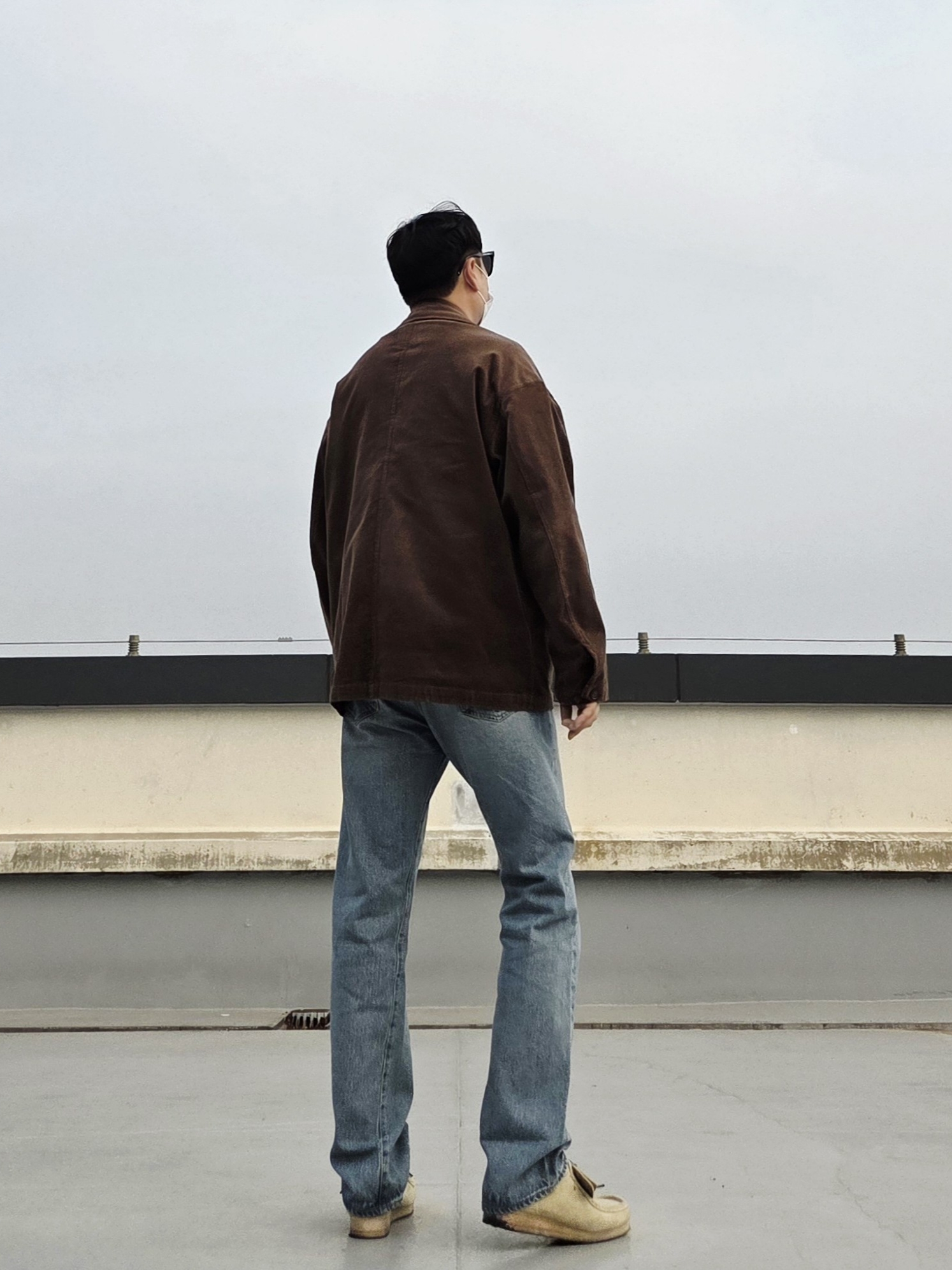 Levi's LVC 1955 Japan 501 Jean Blackjack Blue, Clarks Wallabee Maple Suede 착용 스타일 - 4