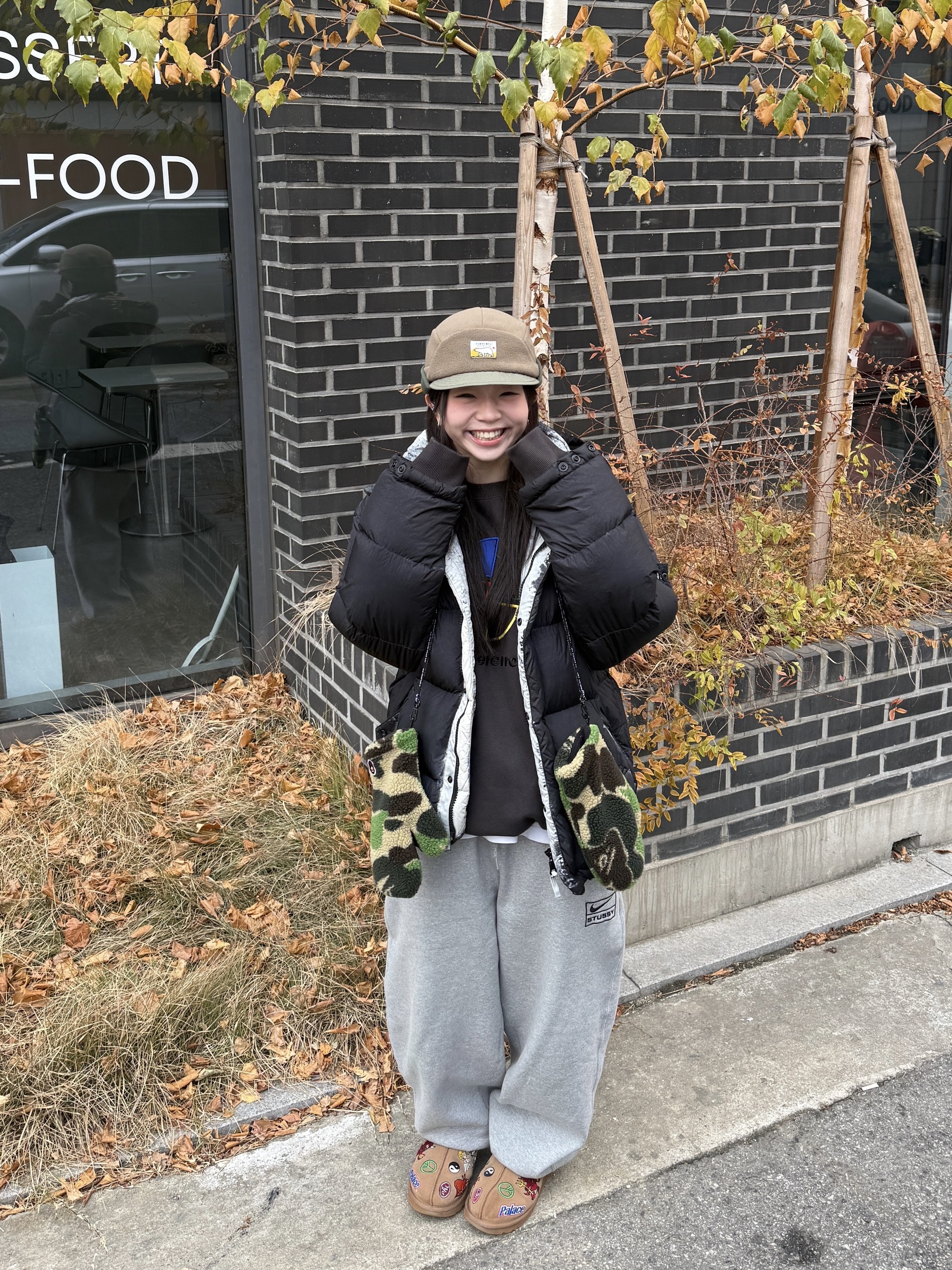 Human Made Fleece Cap Olive Drab, Supreme x Stone Island Painted Camo Crinkle Down Jacket Black - 20FW 착용 스타일 - 2
