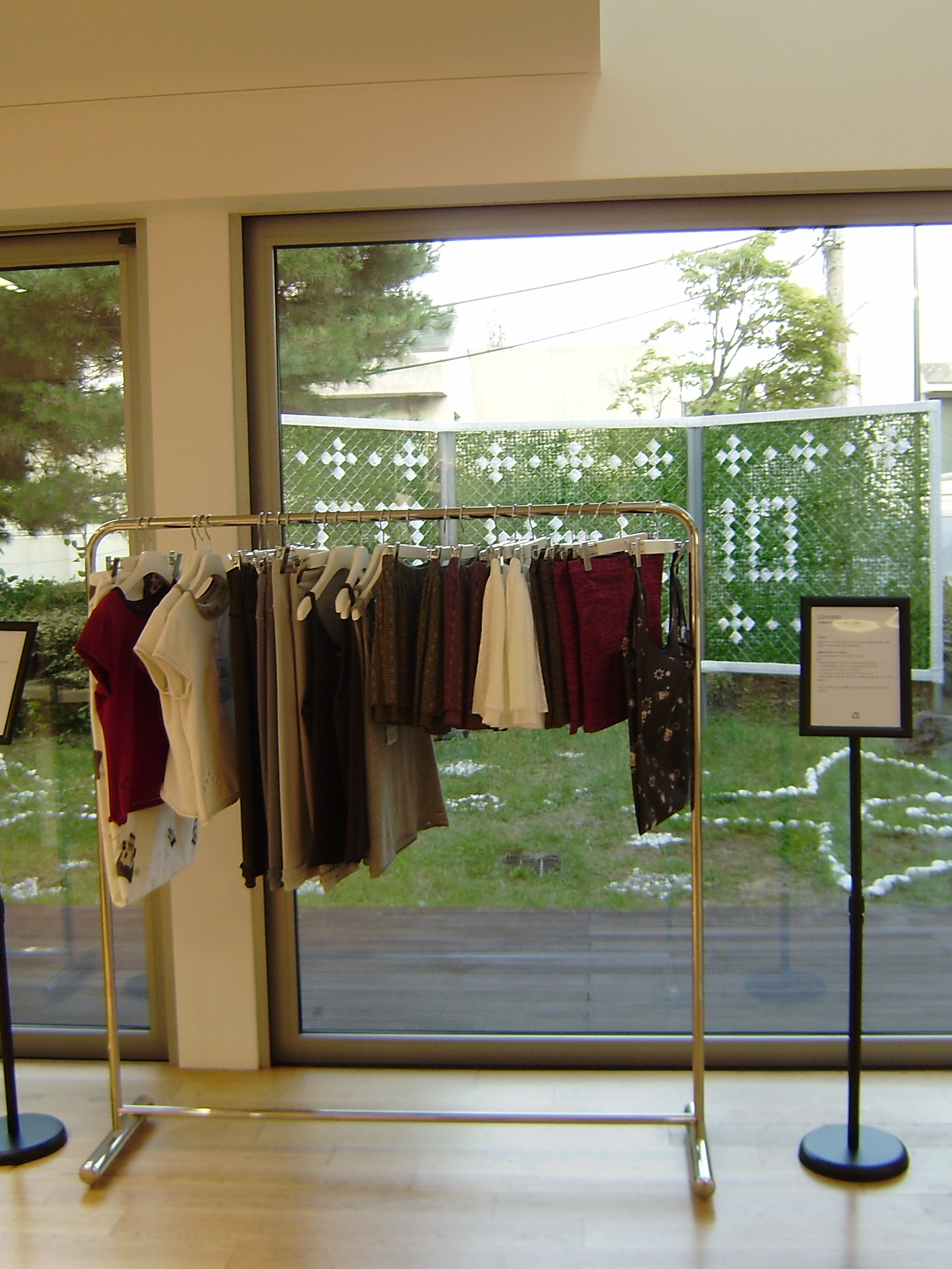 Sansan Gear Hoodied Pocket T-Shirt Brown - 25SS, Nff Harmless Frame Necklace Silver 착용 스타일 - 4
