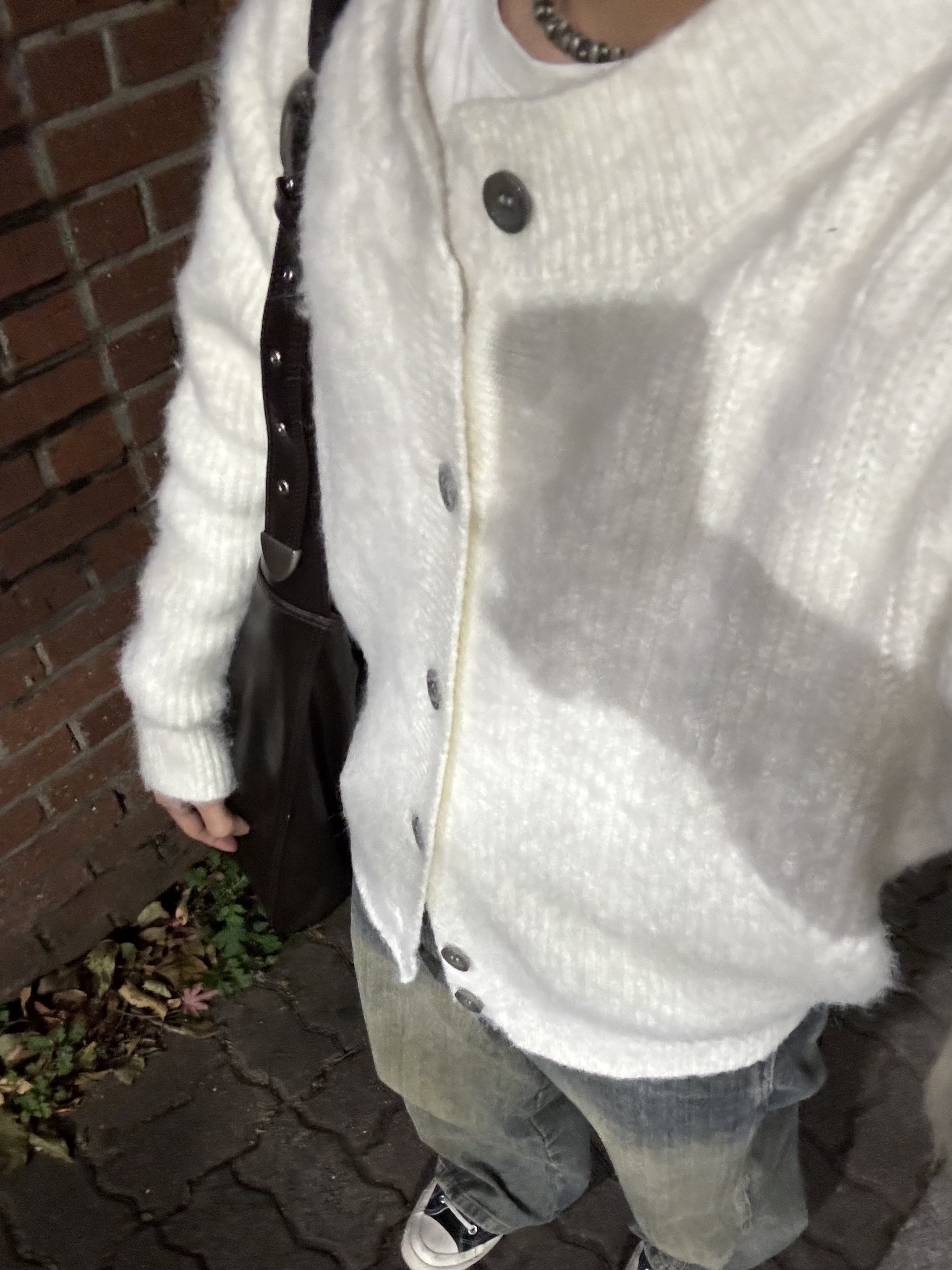 Hatchingroom Stone Ball 3way Bracelet, Converse x Play Comme des Garcons Chuck 70 Ox Black 착용 스타일 - 1