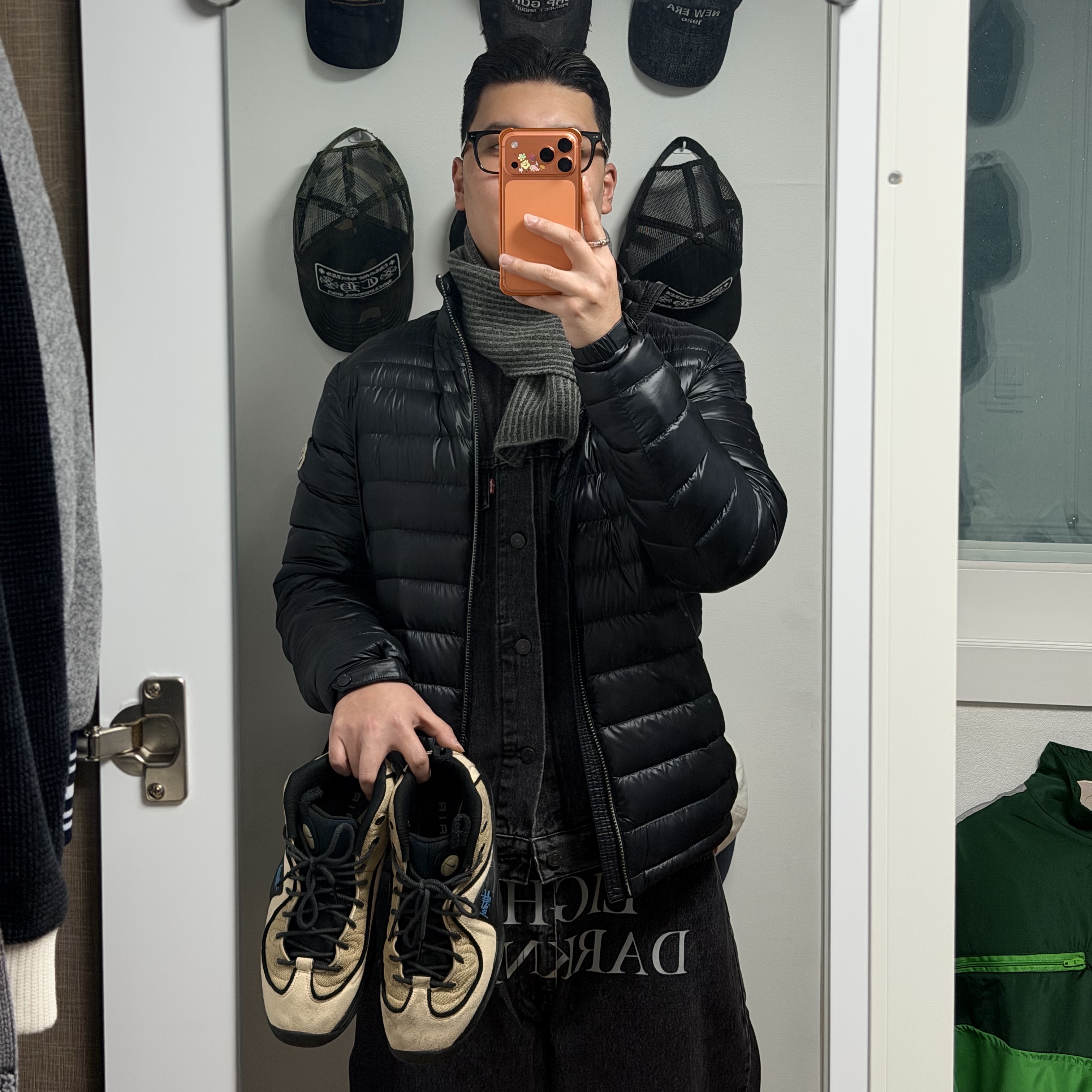 Nike x Stussy Air Penny II Rattan and Limestone, Levi’s x Undercover UC1E9502 Pants Black 착용 스타일