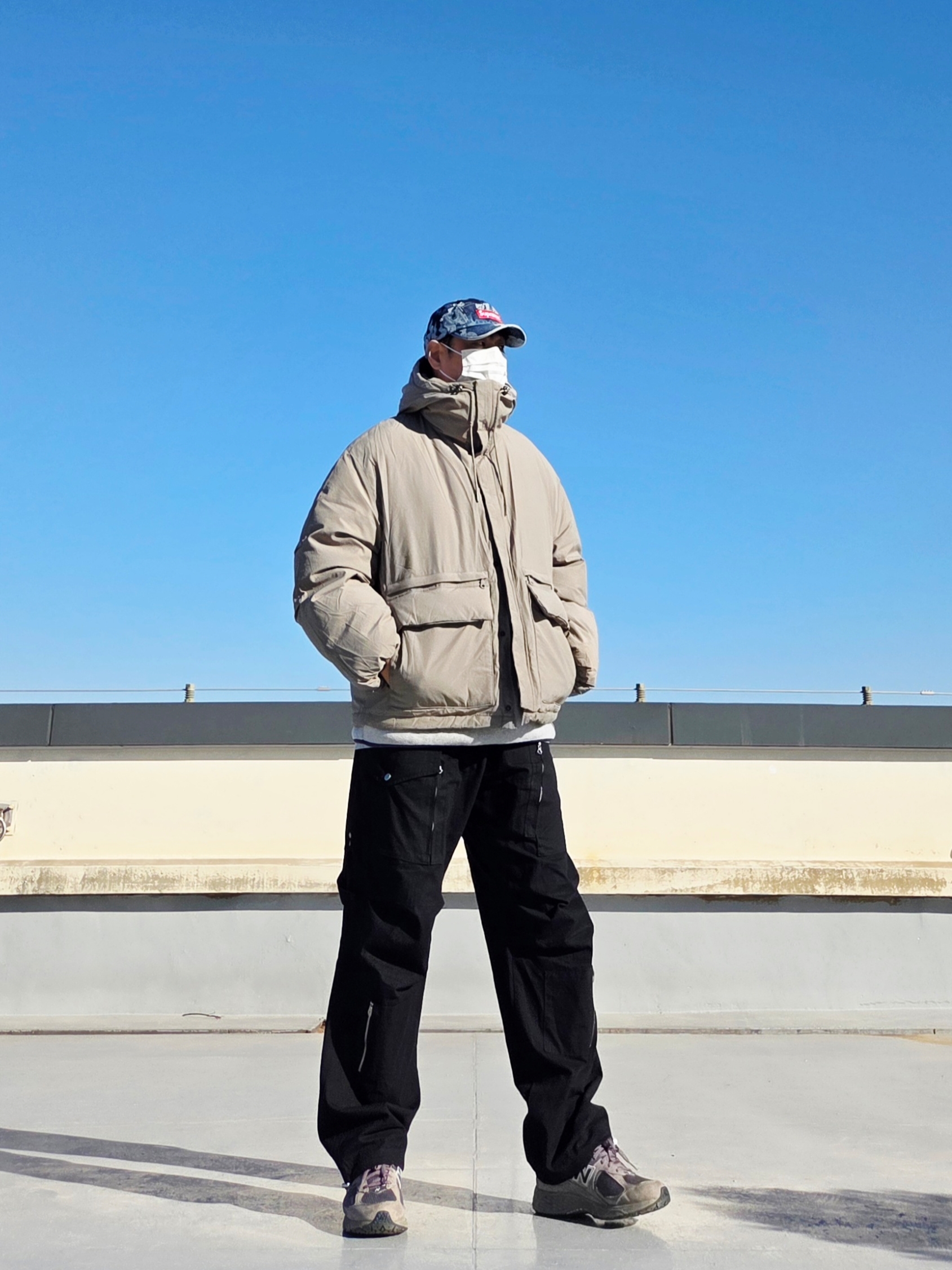 Supreme Flames Jacquard Denim Camp Cap Washed Indigo - 23SS, Flavorism Ripstop Parachute Cargo Pants Black 착용 스타일 - 3