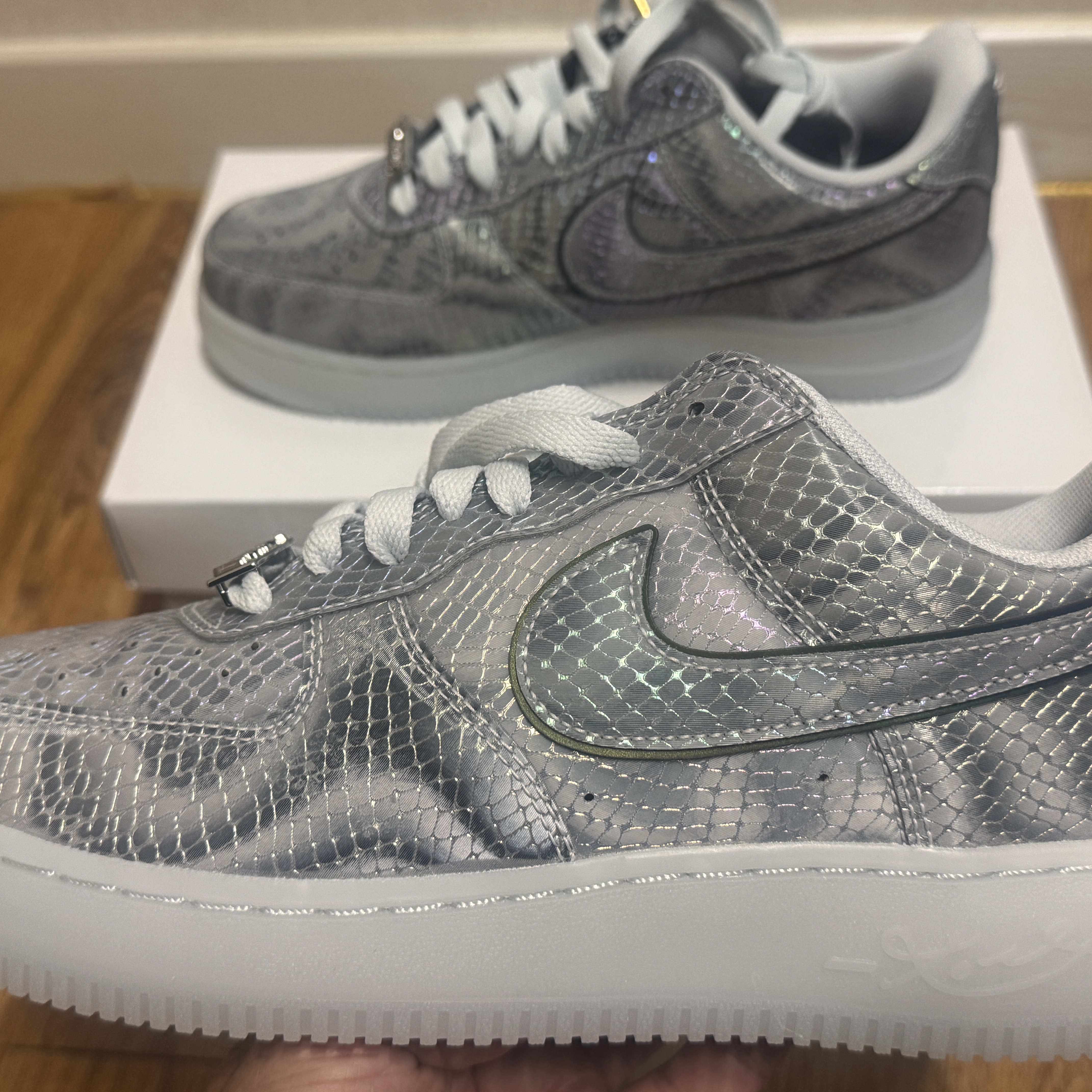 Nike x Kobe Bryant Air Force 1 Low Lenticular 착용 스타일 - 5
