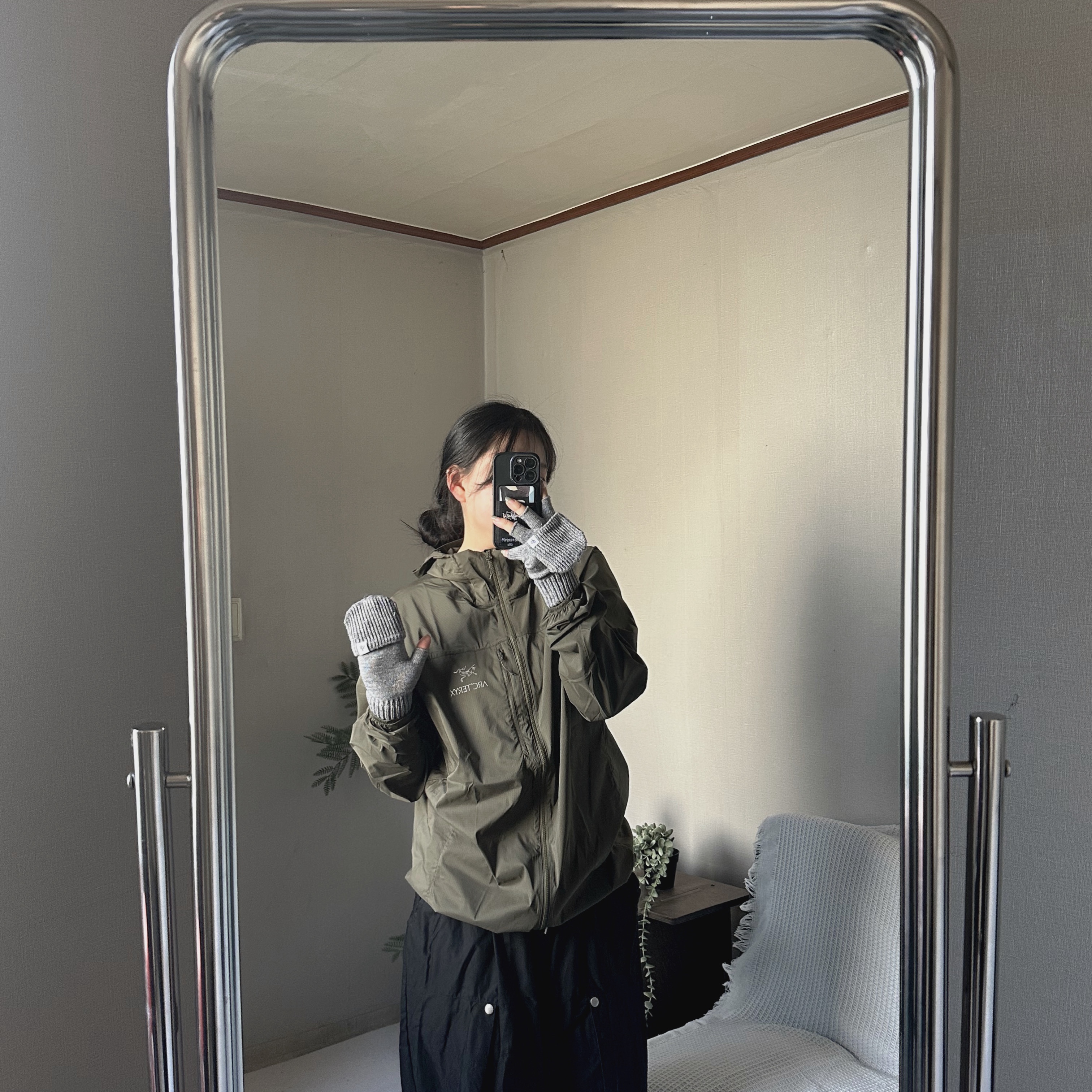 Arc'teryx Squamish Hoody Tatsu 착용 스타일 - 1