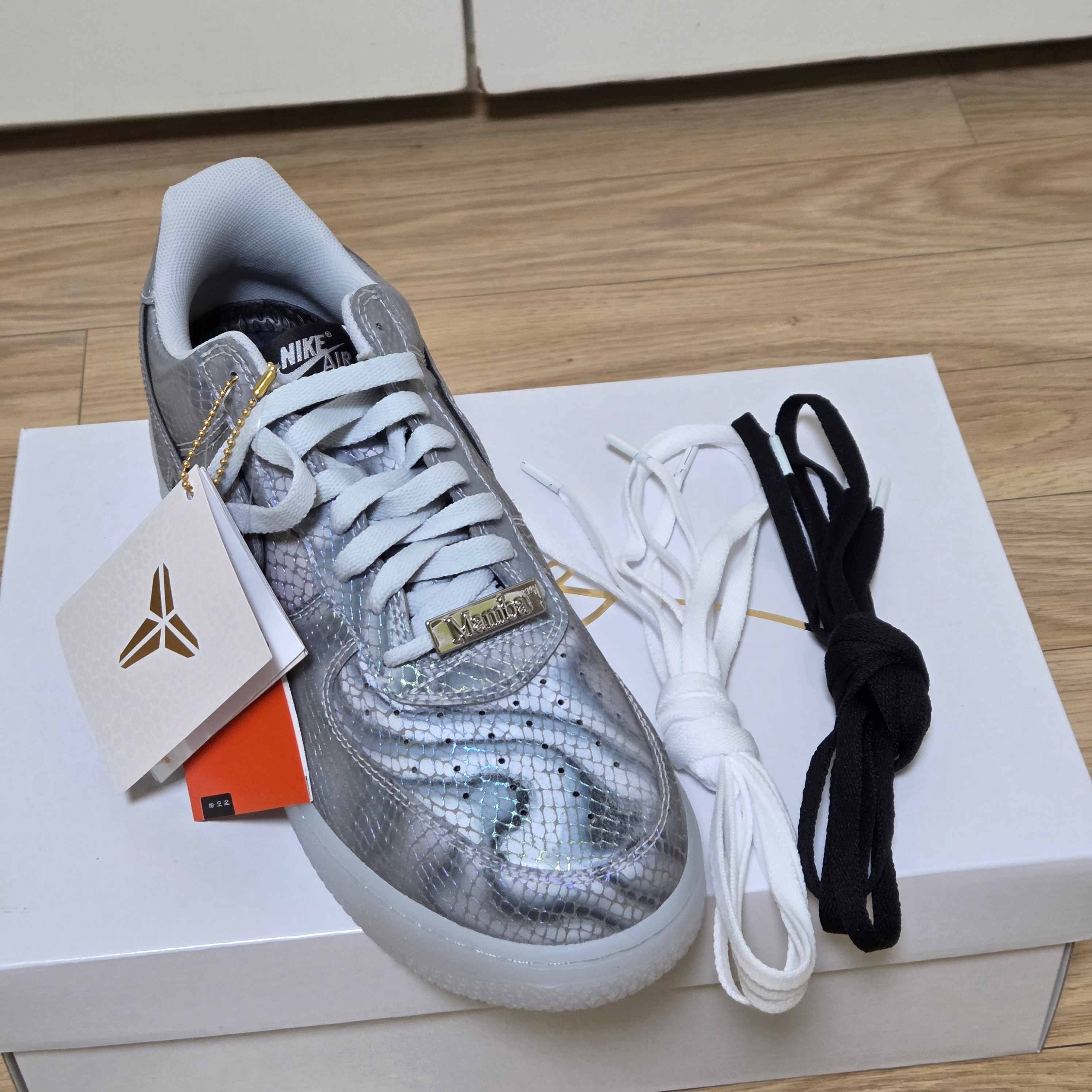 Nike x Kobe Bryant Air Force 1 Low Lenticular 착용 스타일 - 3