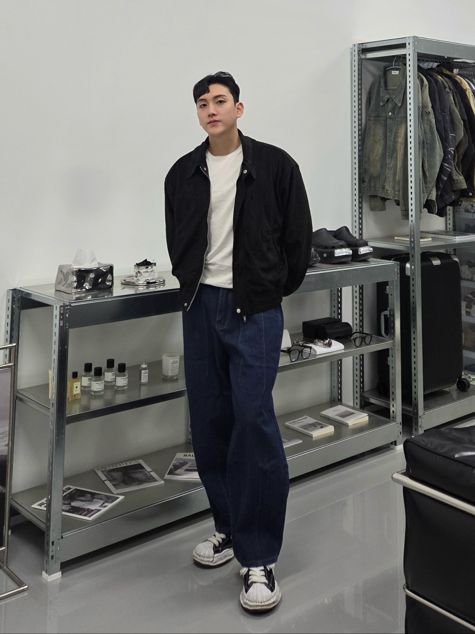 Maison Mihara Yasuhiro Peterson OG Sole Canvas Low Sneakers Black 착용 스타일