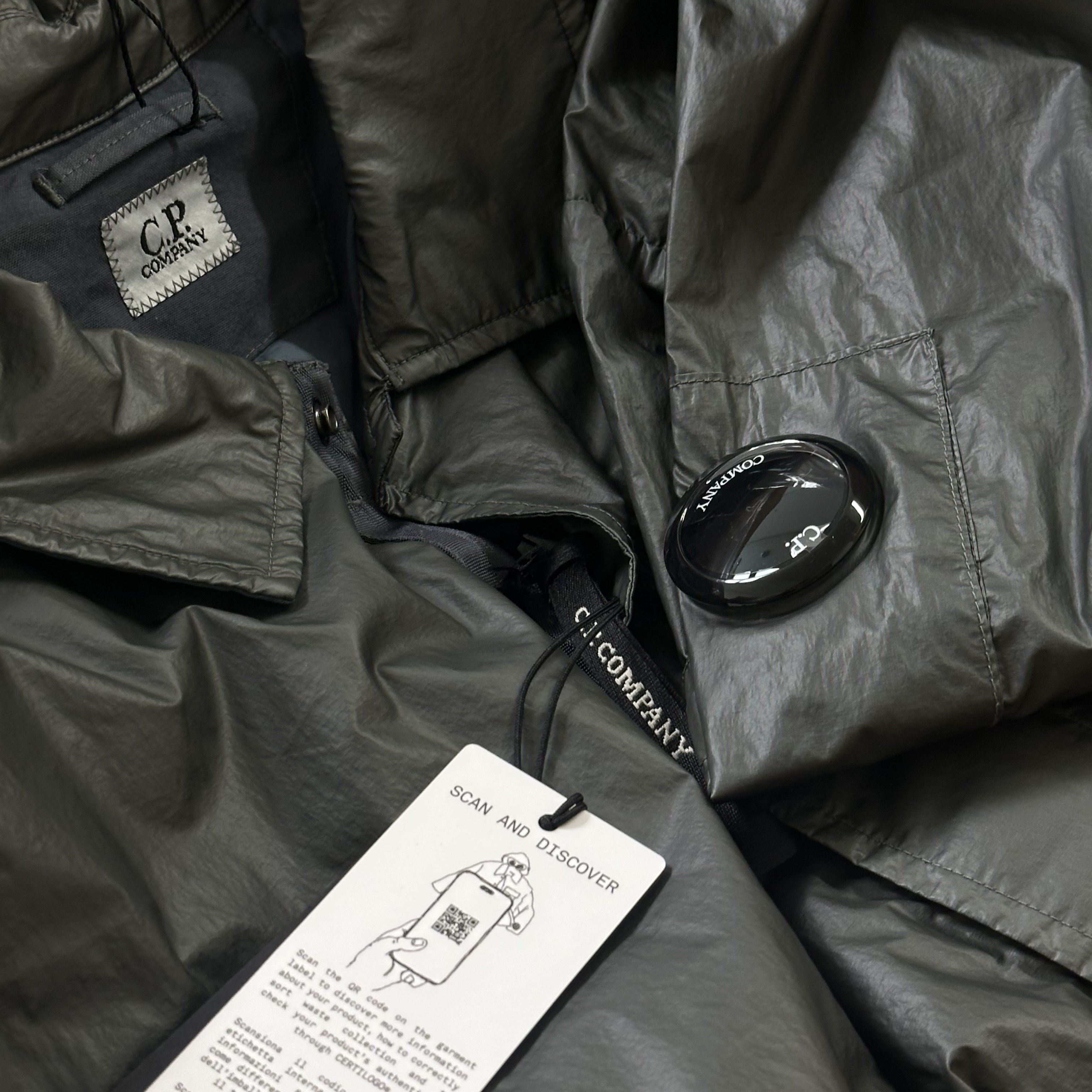 C.P. Company CS II Lens Jacket Smoked Pearl Grey - 25SS 착용 스타일