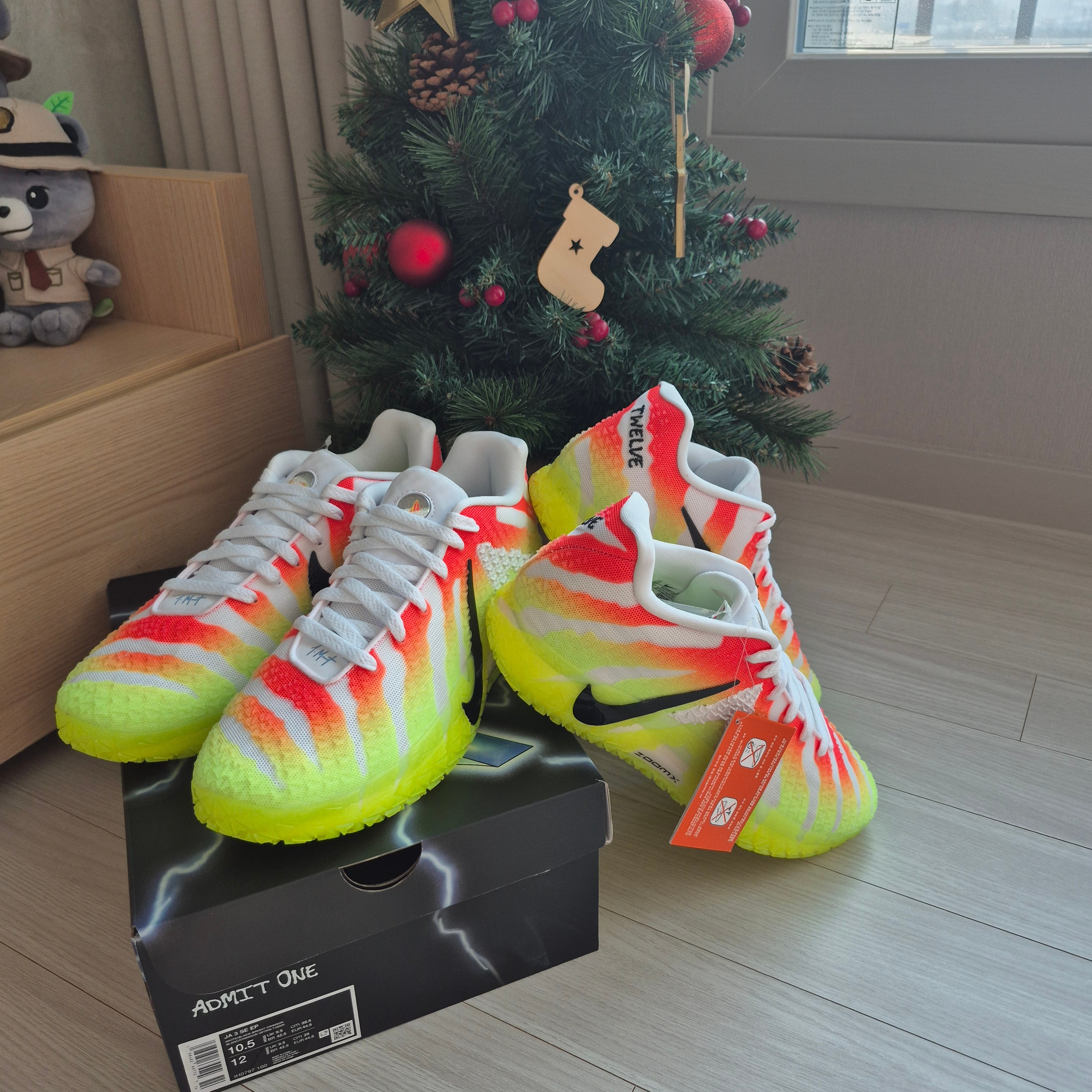 Nike Ja 3 EP White Bright Crimson 착용 스타일 - 1