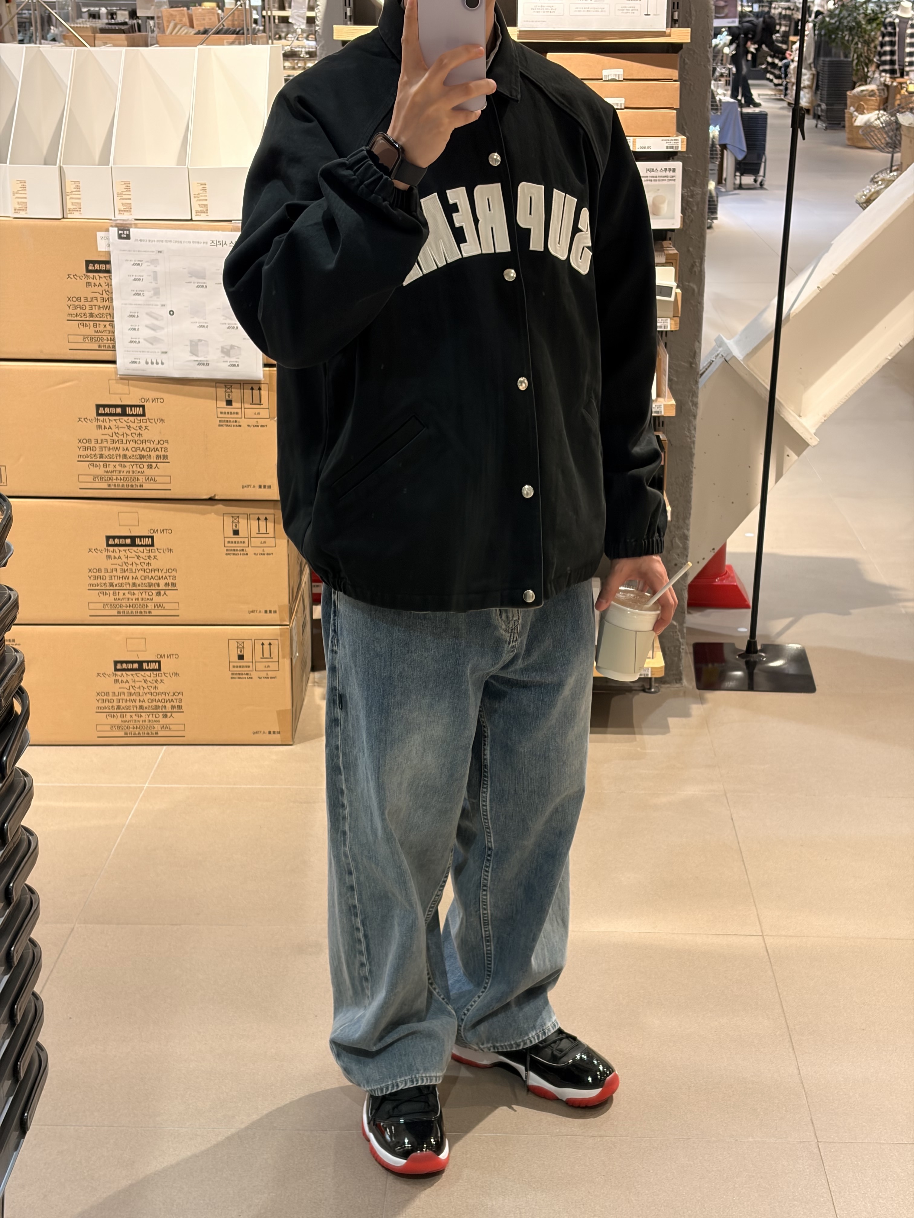 Supreme Arc Denim Coaches Jacket Black - 25SS, Jordan 11 Retro Low Bred 2025 착용 스타일