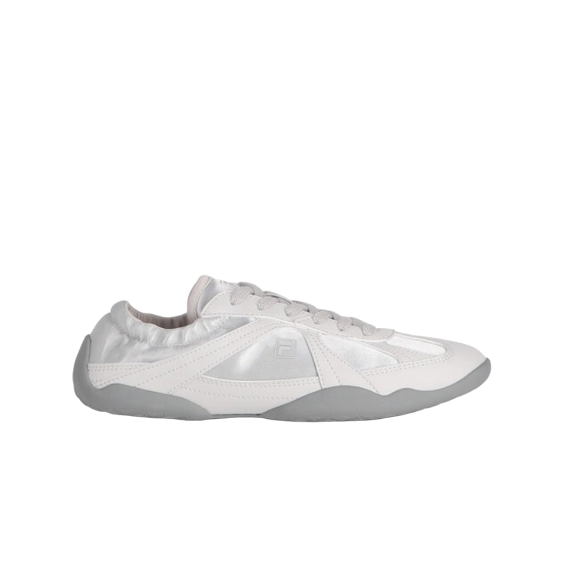 휠라 글리오 실버문