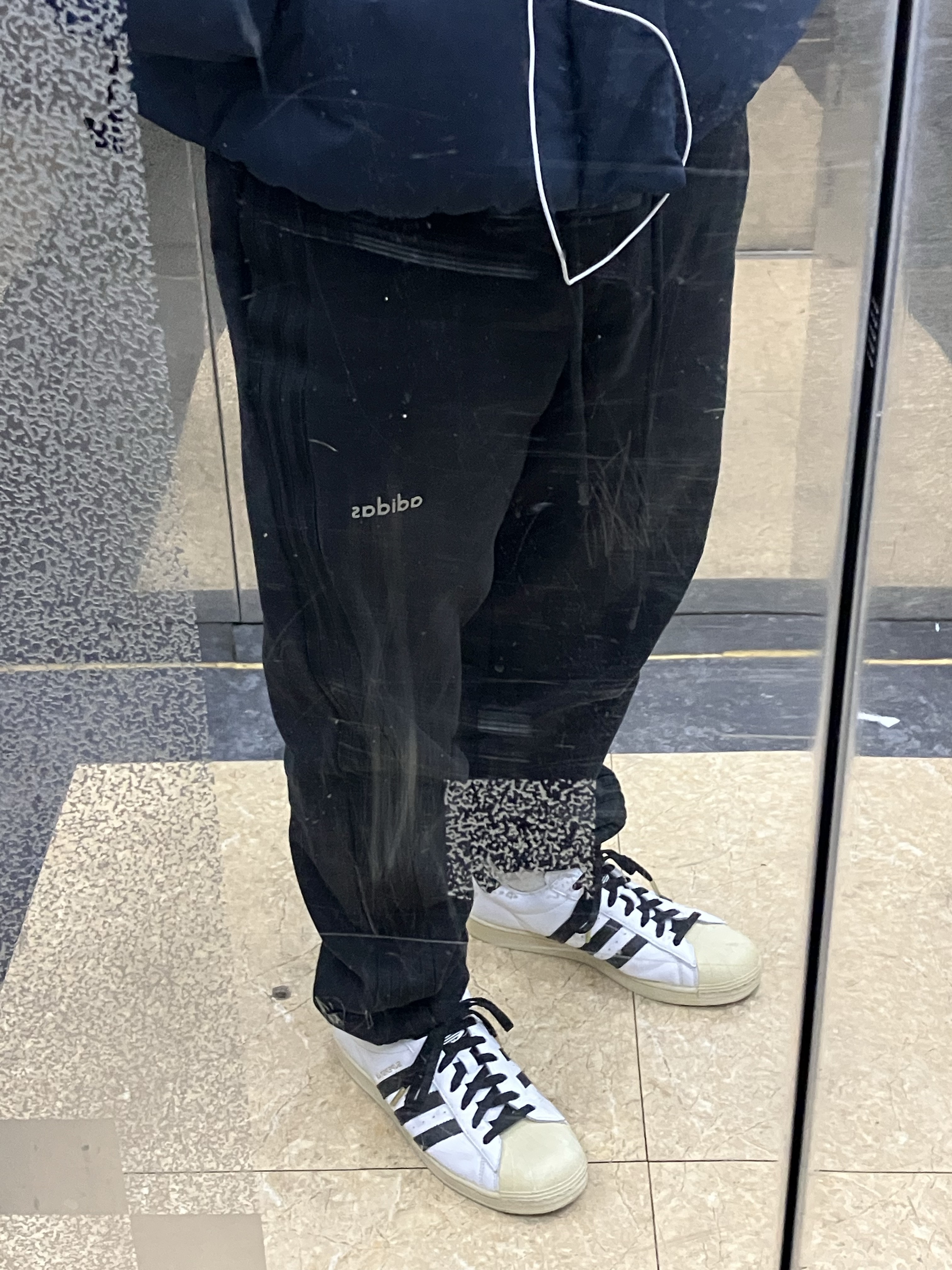 Adidas Superstar Premium White Black, Adidas x Fear of God Athletics Heavy Fleece Sweatpants Black - KR Sizing 착용 스타일