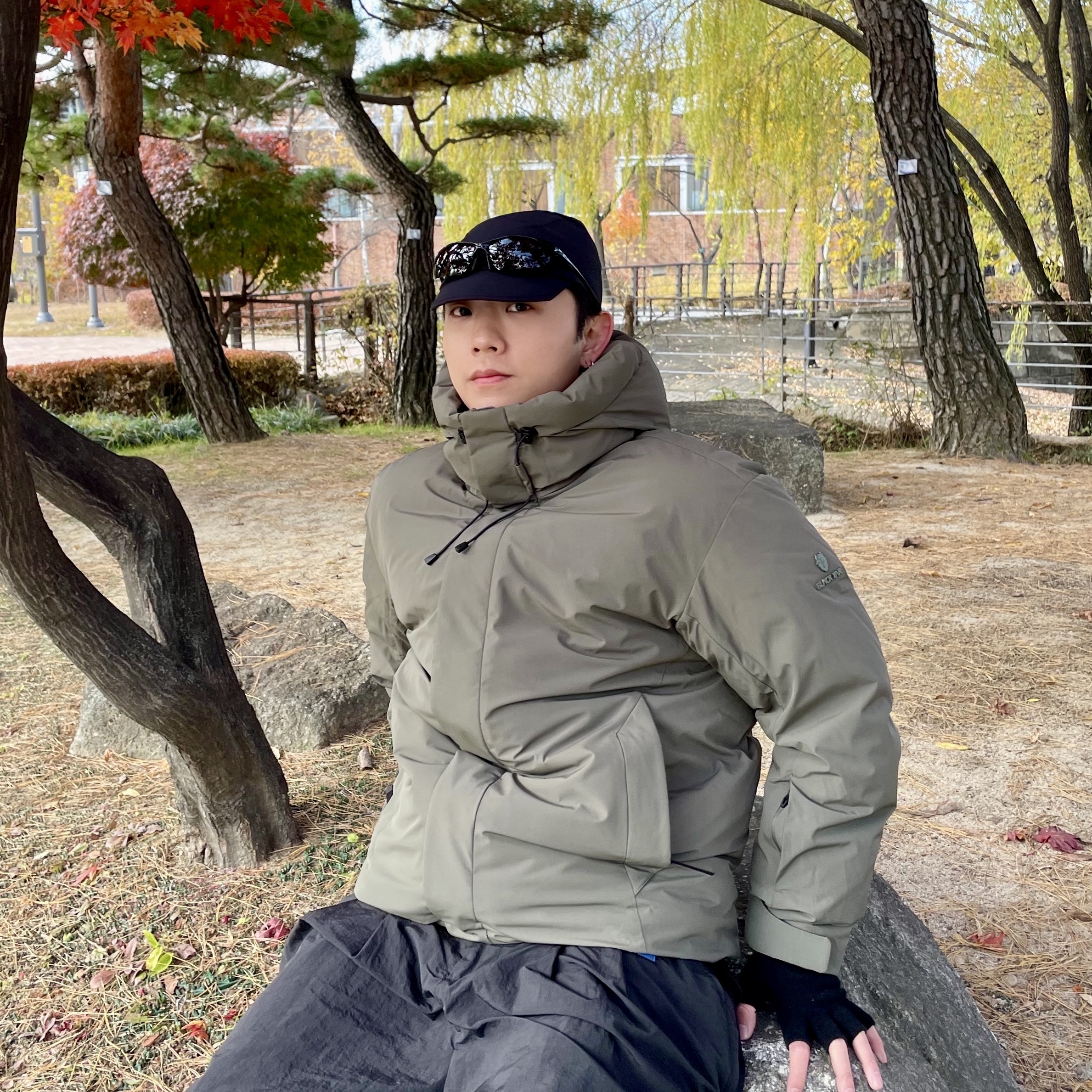 Sansan Gear Low Angle Cap Black 착용 스타일 - 2