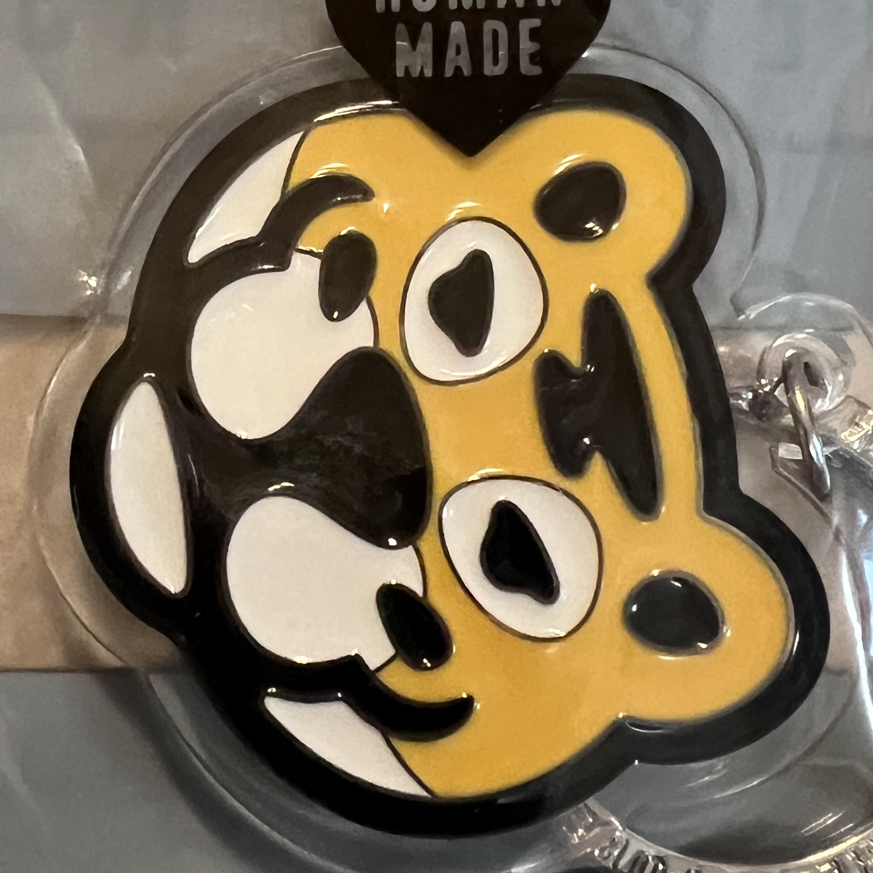 Human Made Animal Head Keyring Yellow 착용 스타일