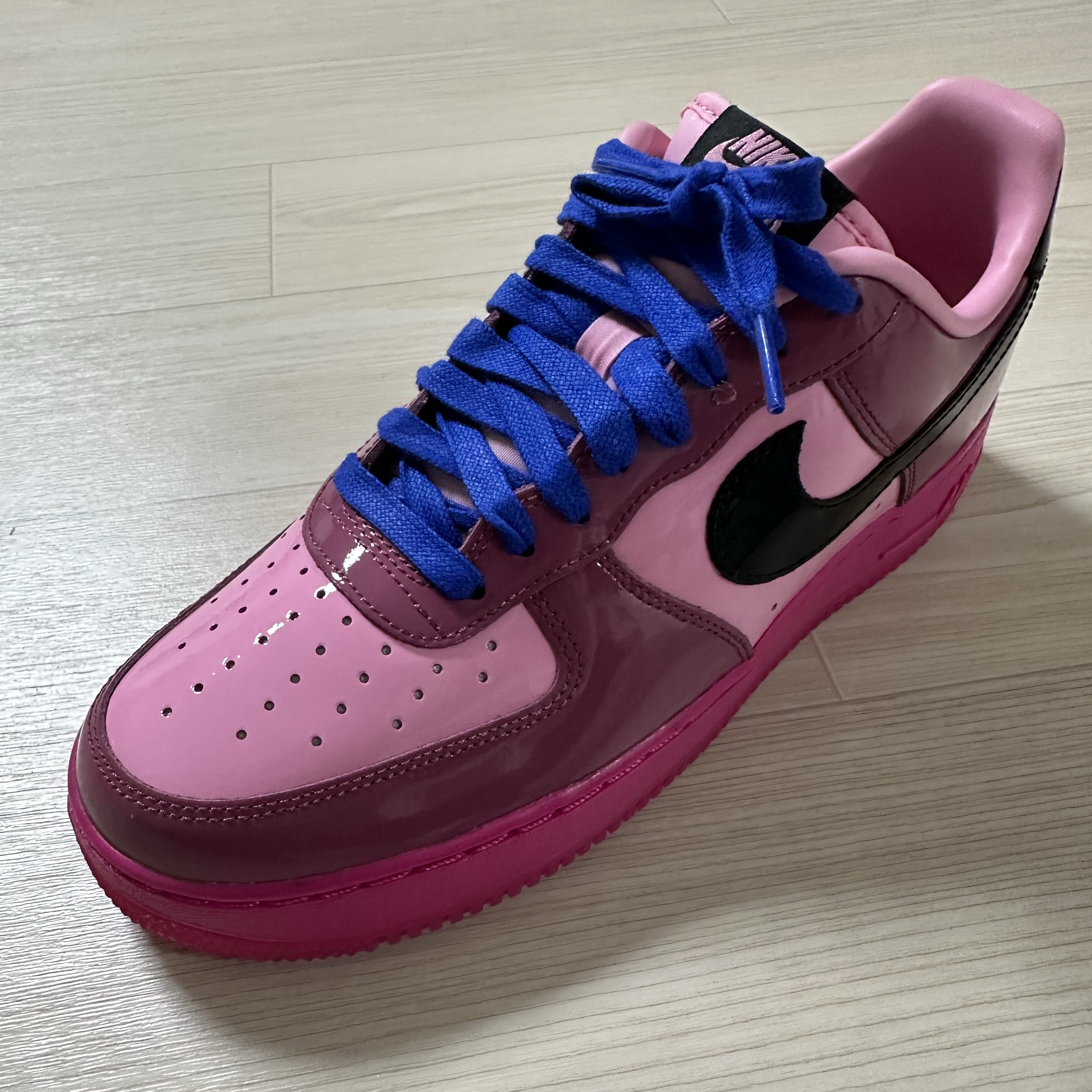 Nike Air Force 1 Low Pink Cooler and Mulberry Rose 착용 스타일 - 3