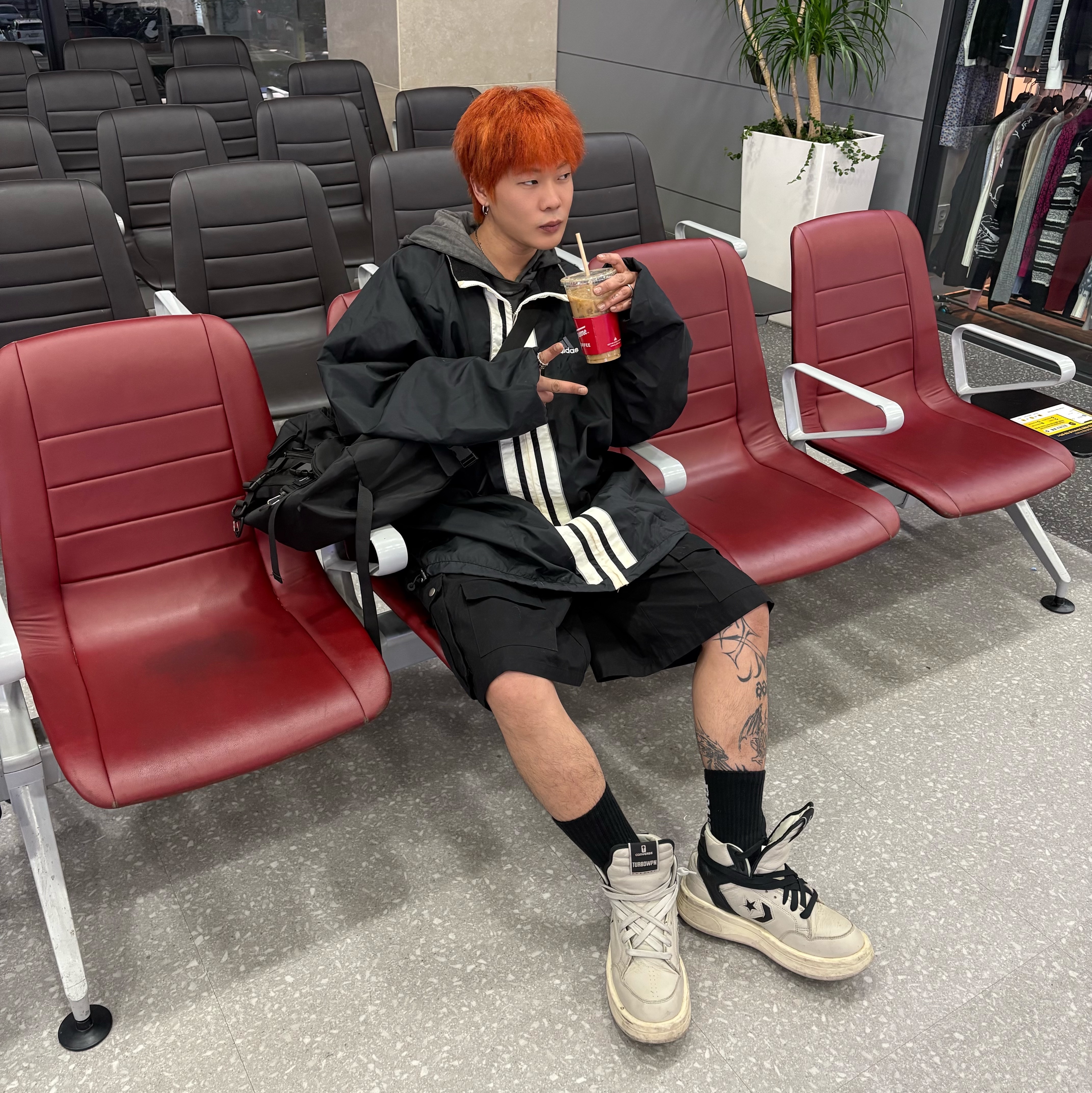 Converse x Drkshdw Turbowpn Pelican 착용 스타일 - 2