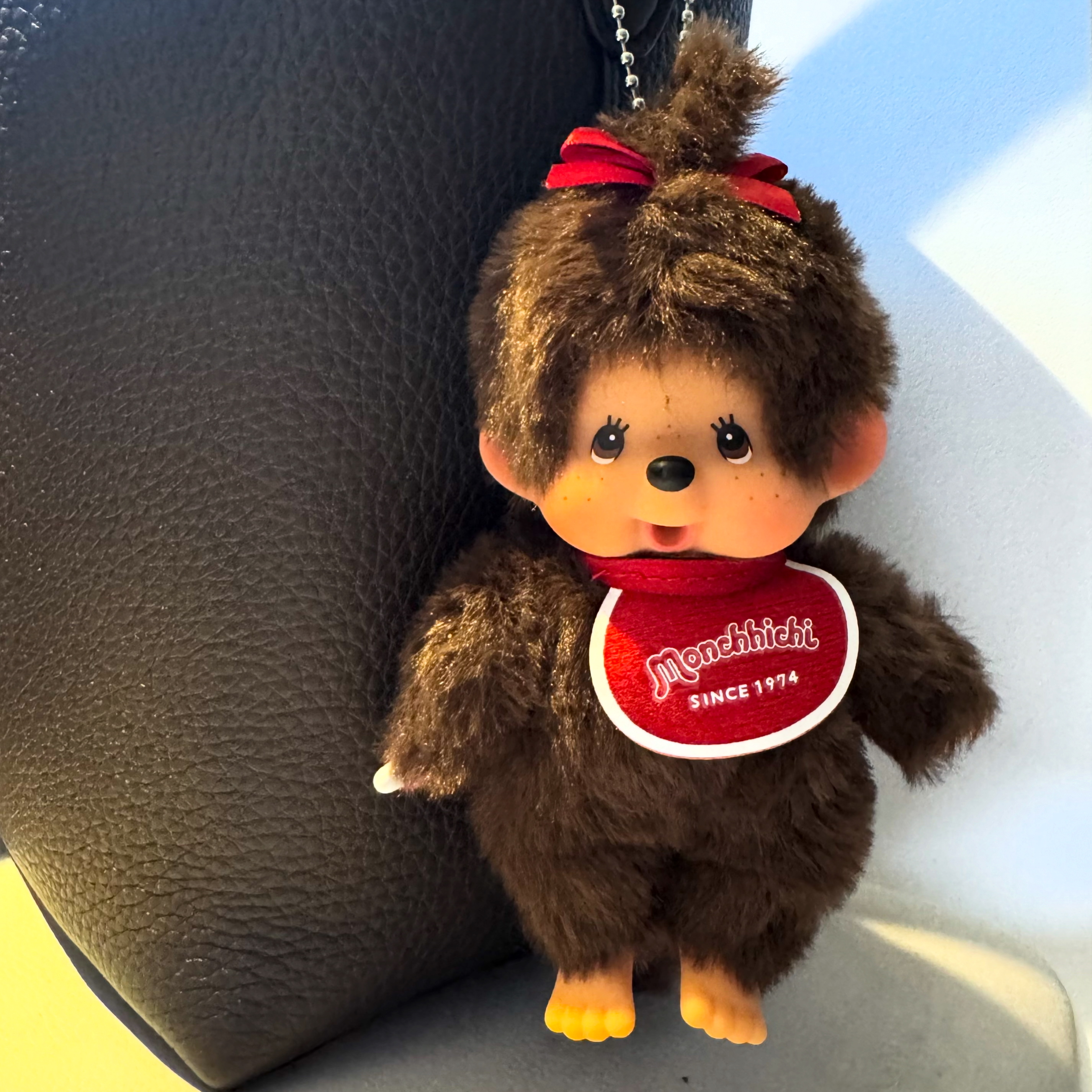 Monchhichi SS Girl Key Chain Brown 착용 스타일
