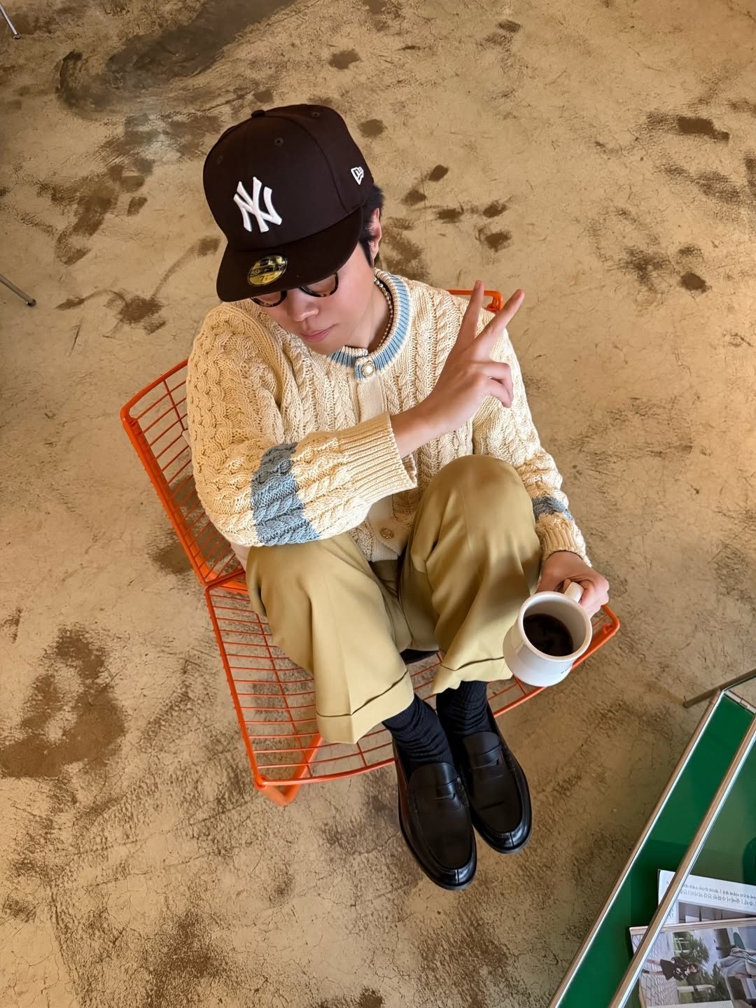 HARUTA X Insane Garage IG906 Black Penny Loafer 착용 스타일 - 9