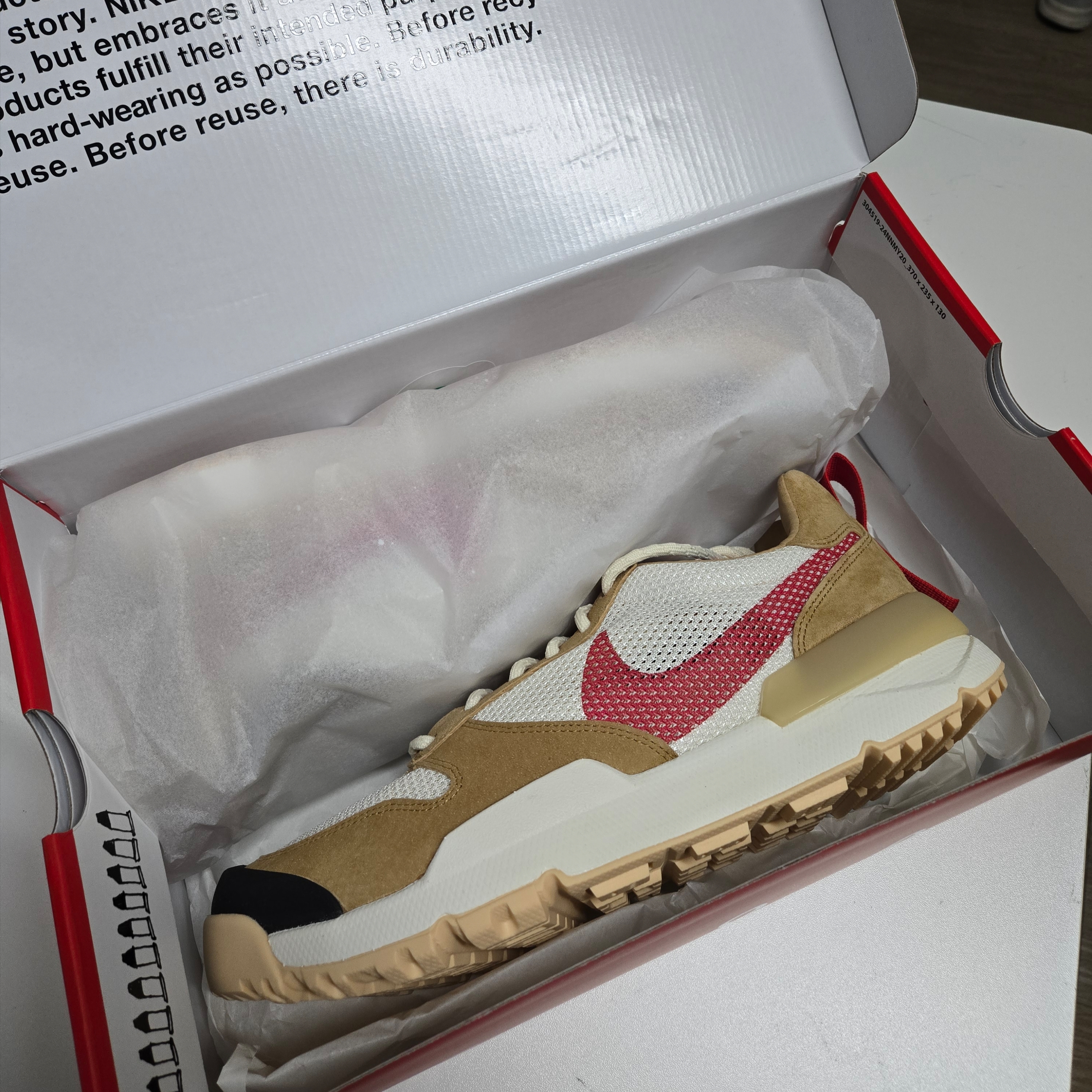 Nike x Tom Sachs Mars Yard Shoe 3.0 Space Camp 착용 스타일