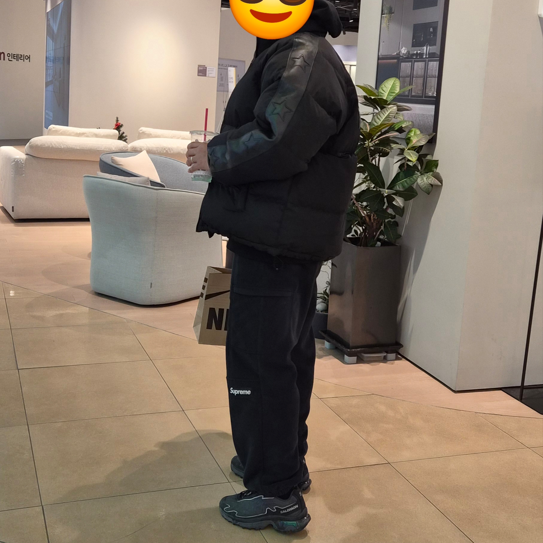 Supreme Polartec Pant Black - 25FW, Supreme Star Sleeve Down Puffer Jacket Black - 23FW 착용 스타일