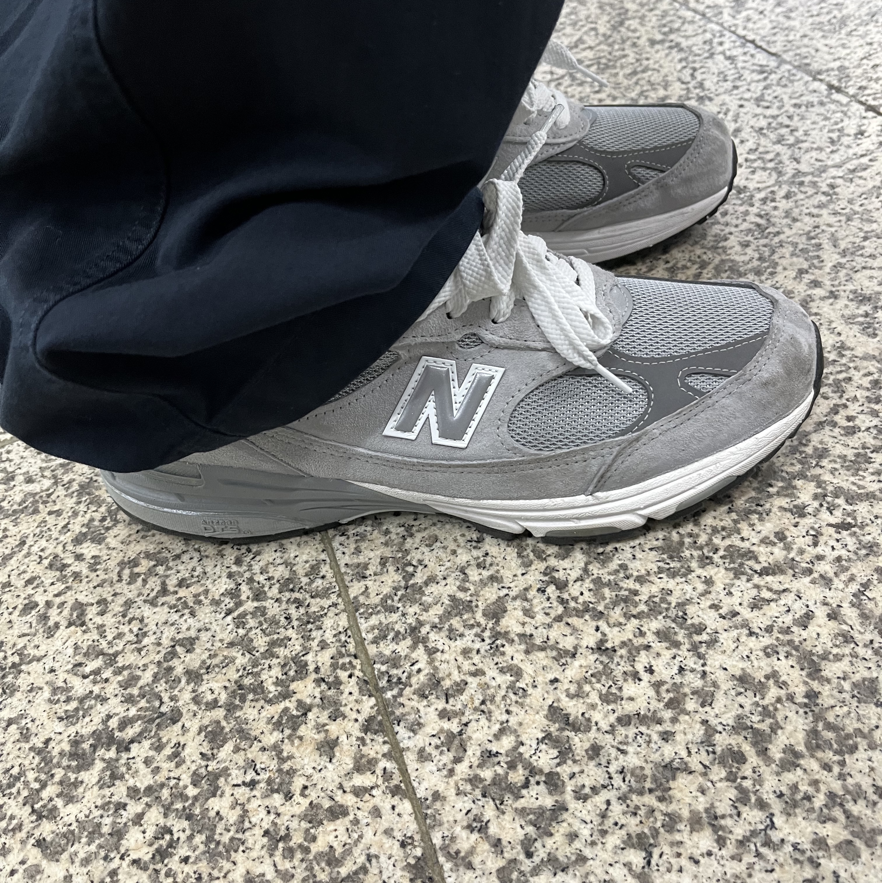 New Balance 993 Made in USA Grey - D Standard 착용 스타일 - 1