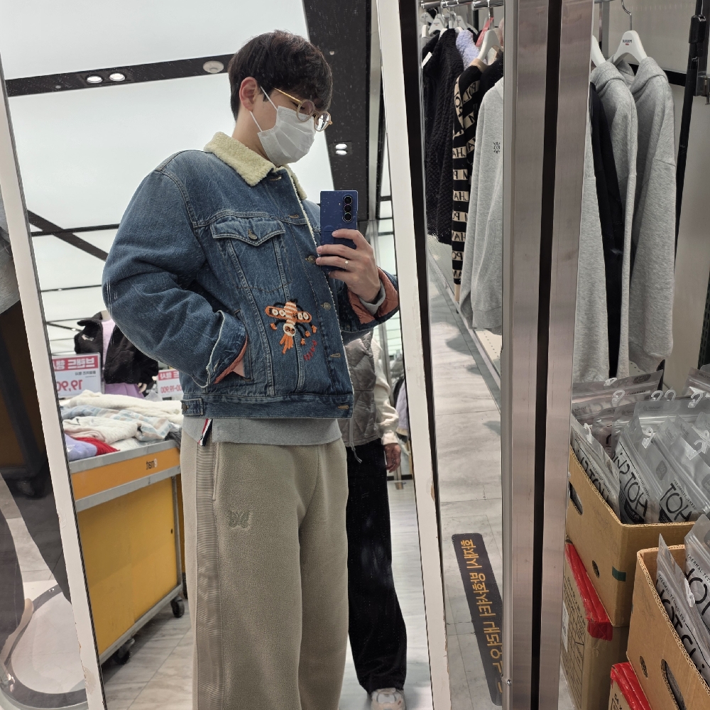 KREAM 프로필 이미지