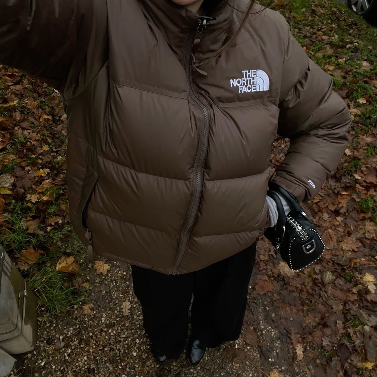 (W) The North Face Nuptse Short Jacket Smokey Brown 착용 스타일