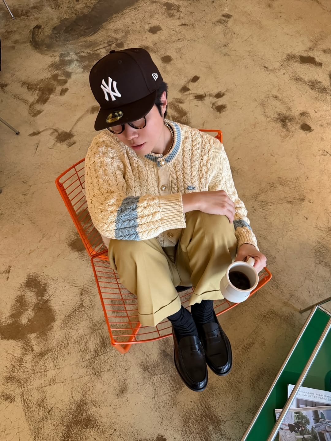 HARUTA X Insane Garage IG906 Black Penny Loafer 착용 스타일 - 1
