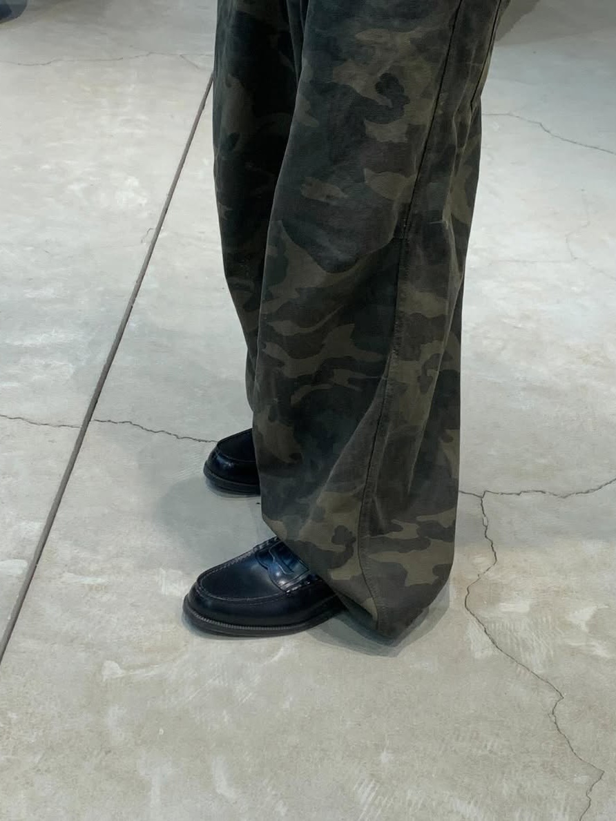 HARUTA X Insane Garage IG906 Black Penny Loafer 착용 스타일 - 6