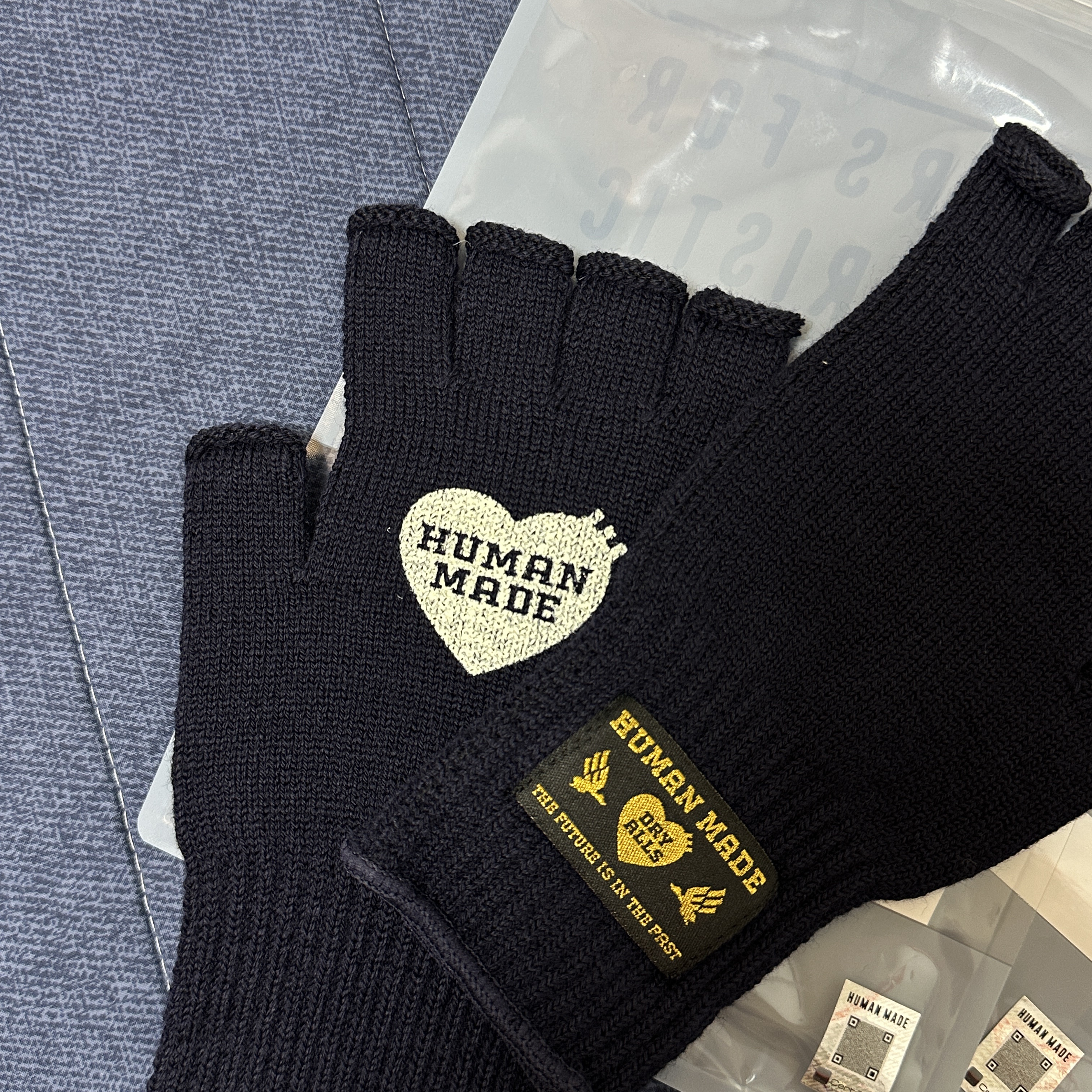 Human Made Military Gloves Navy 착용 스타일 - 2