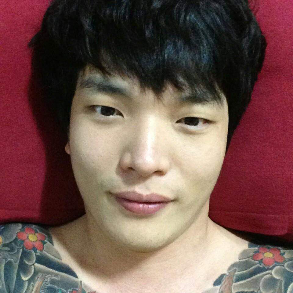 KREAM 프로필 이미지