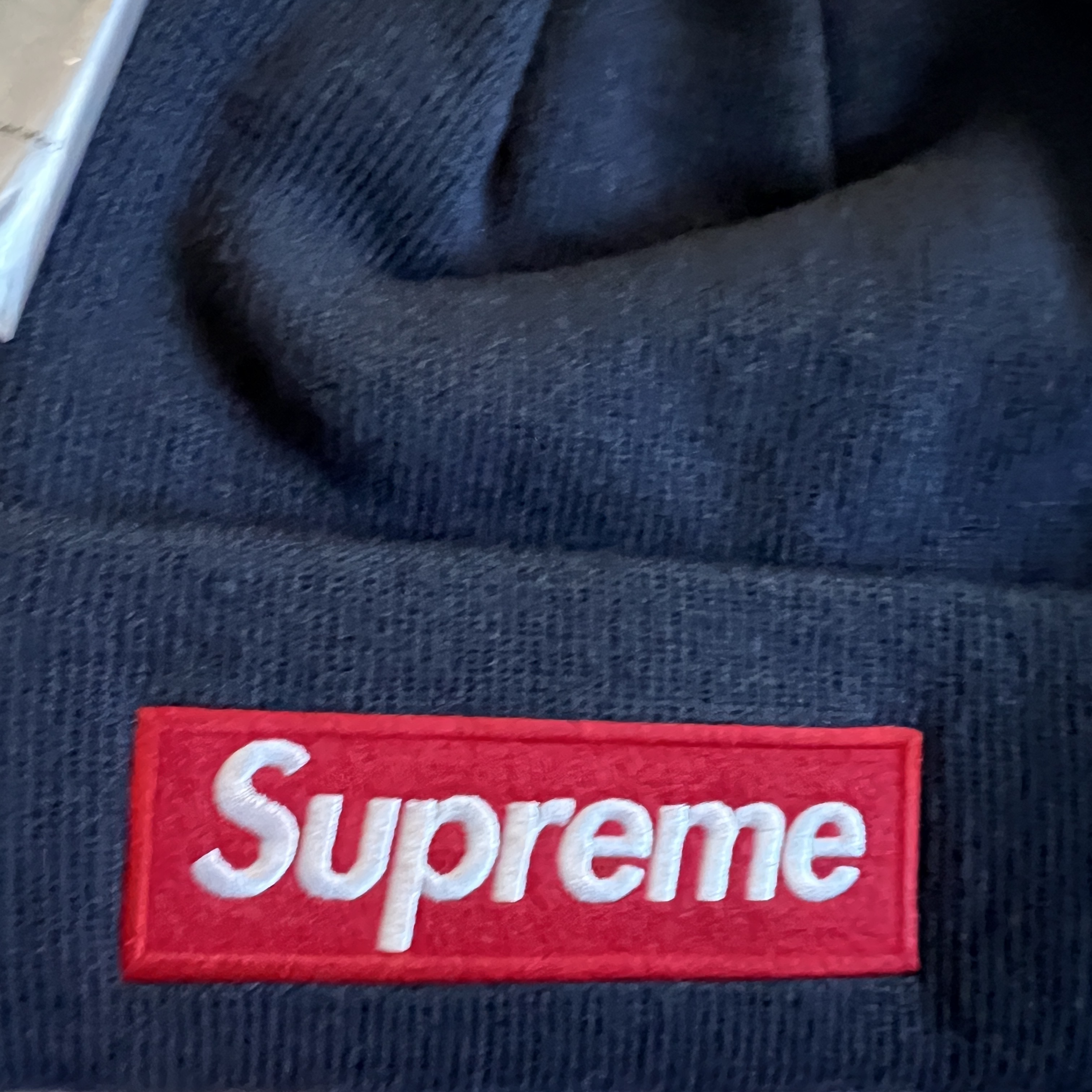 Supreme New Era Box Logo Beanie Navy - 24FW 착용 스타일