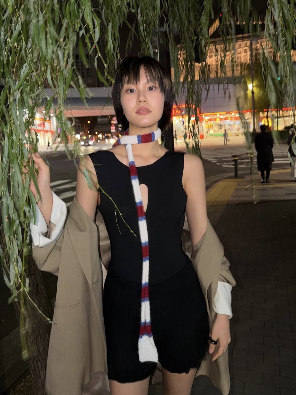 Juukiff Slitted Bodysuit In Recycled Poly Black 착용 스타일 - 2