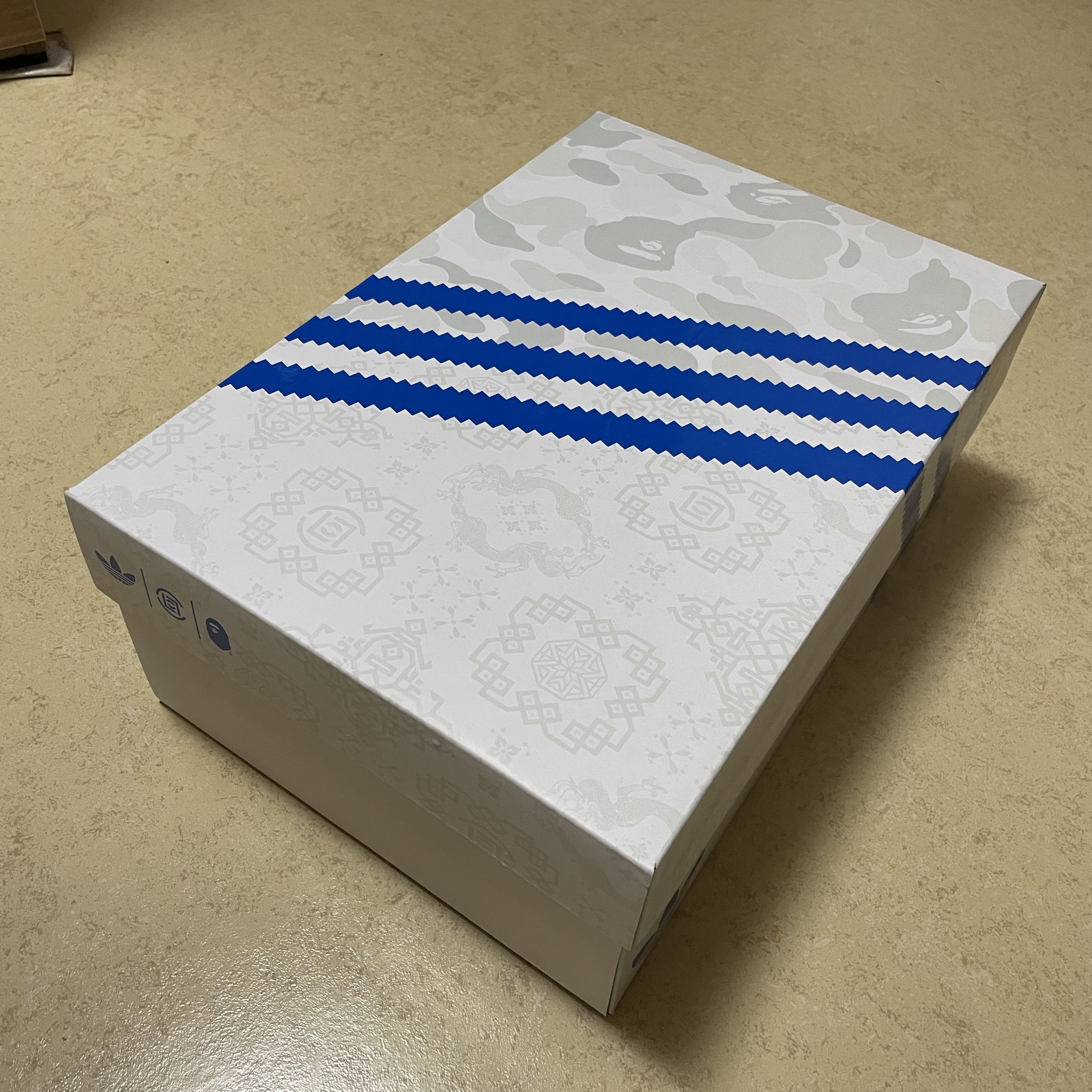 Adidas x BAPE x Edison Chen Clot Superstar Off White Branch 착용 스타일 - 5