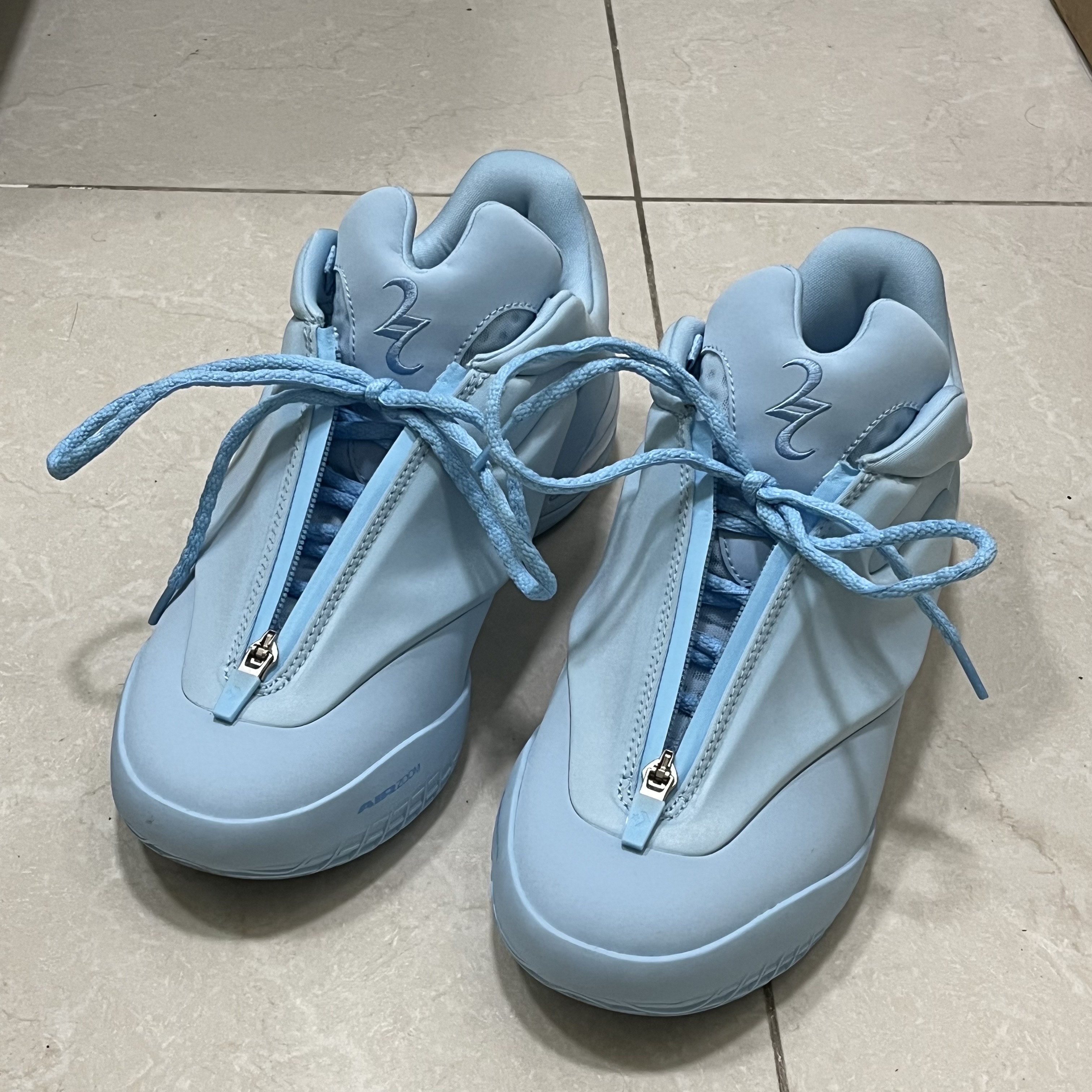 Converse x Shai 001 Masi Blue 착용 스타일