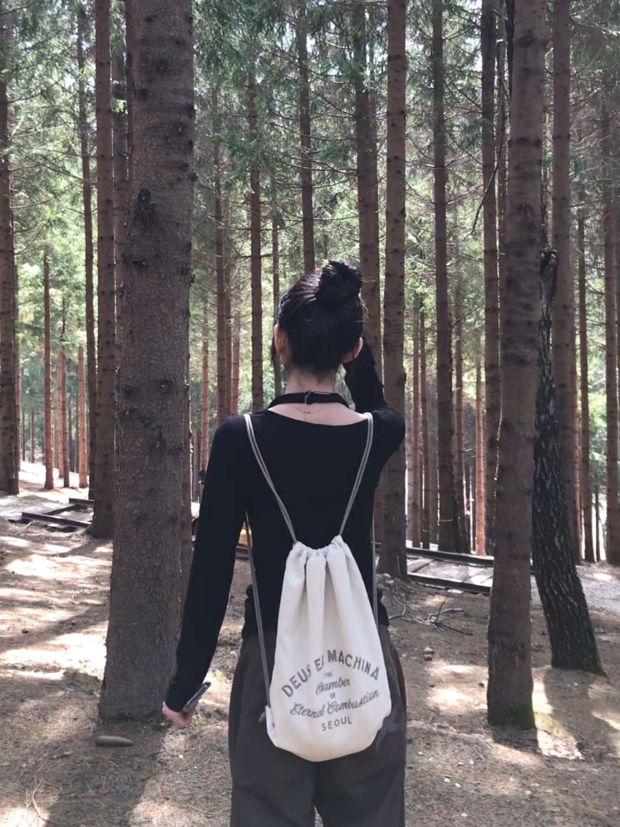 Deus Ex Machina String Bag Ivory 착용 스타일 - 2