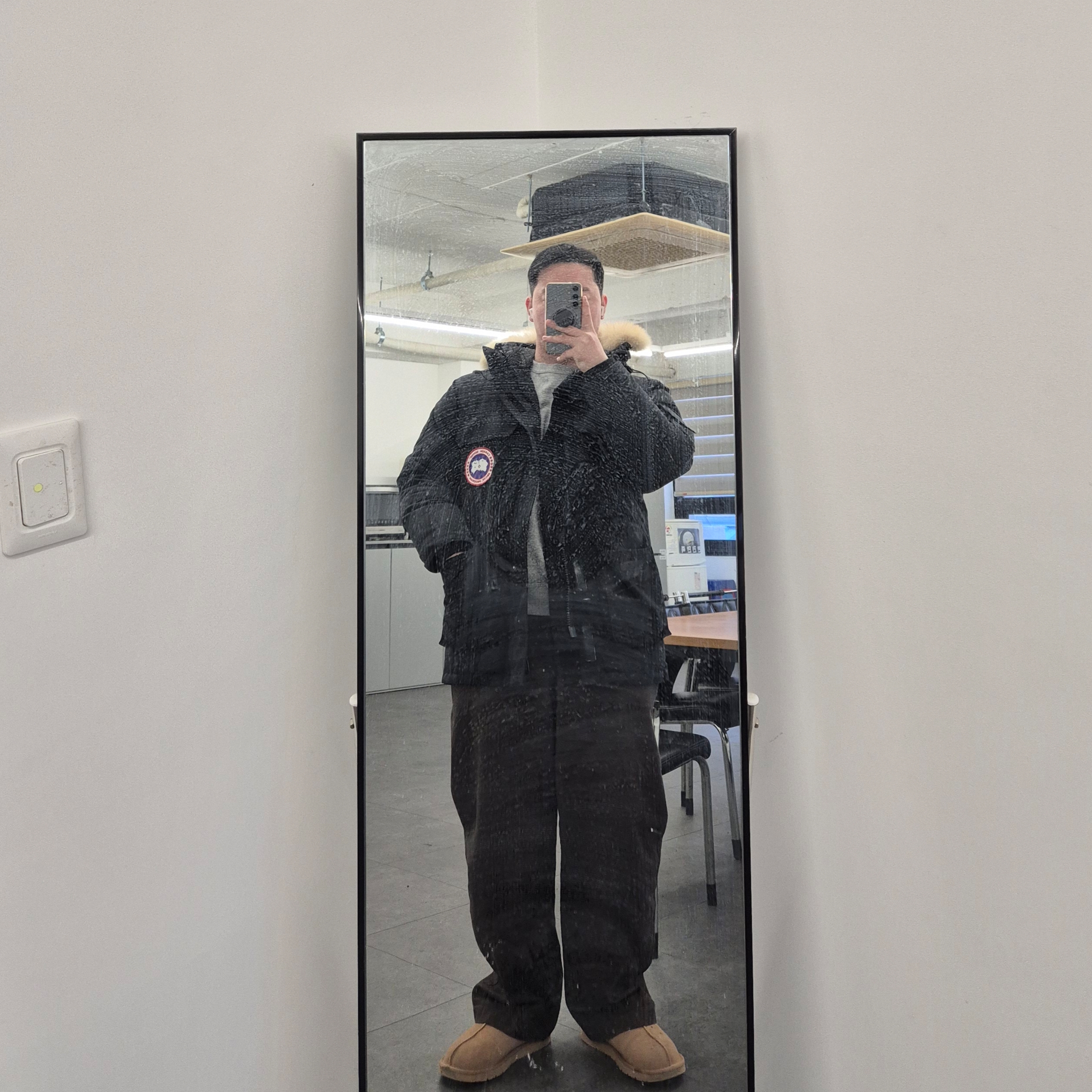 Canada Goose Expedition Parka Black, Supreme Terry Small Box Sweater Heather Grey - 24FW 착용 스타일