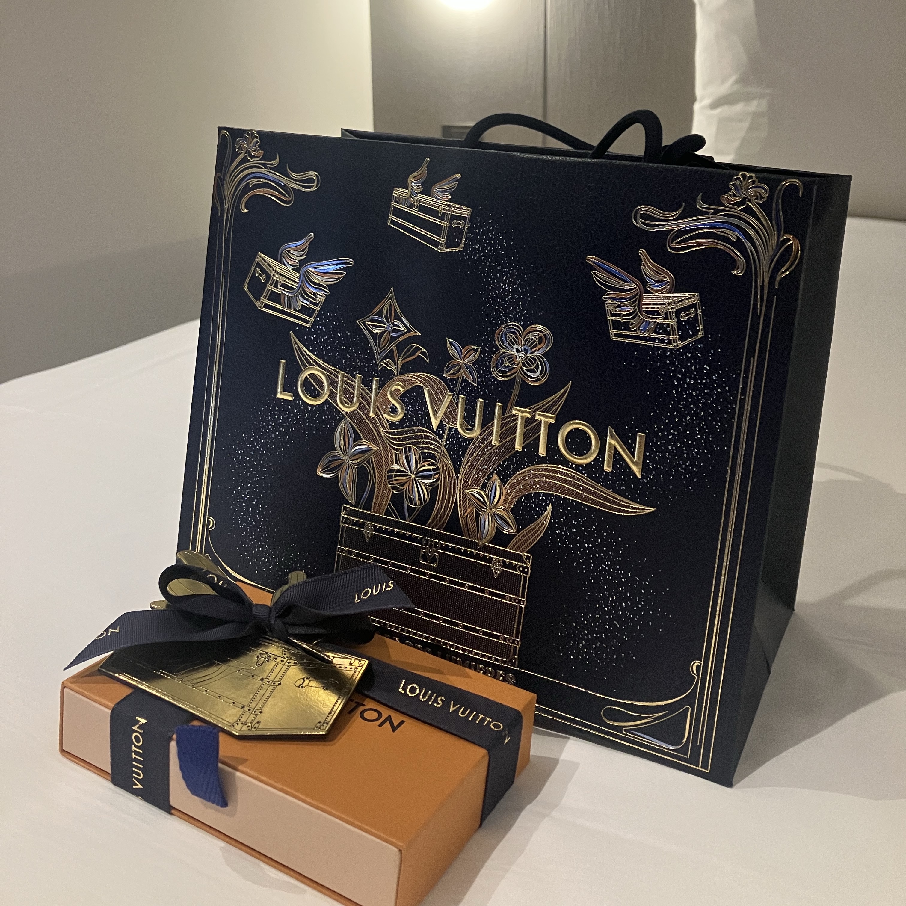 Louis Vuitton Monogram Chain Bracelet Silver 착용 스타일