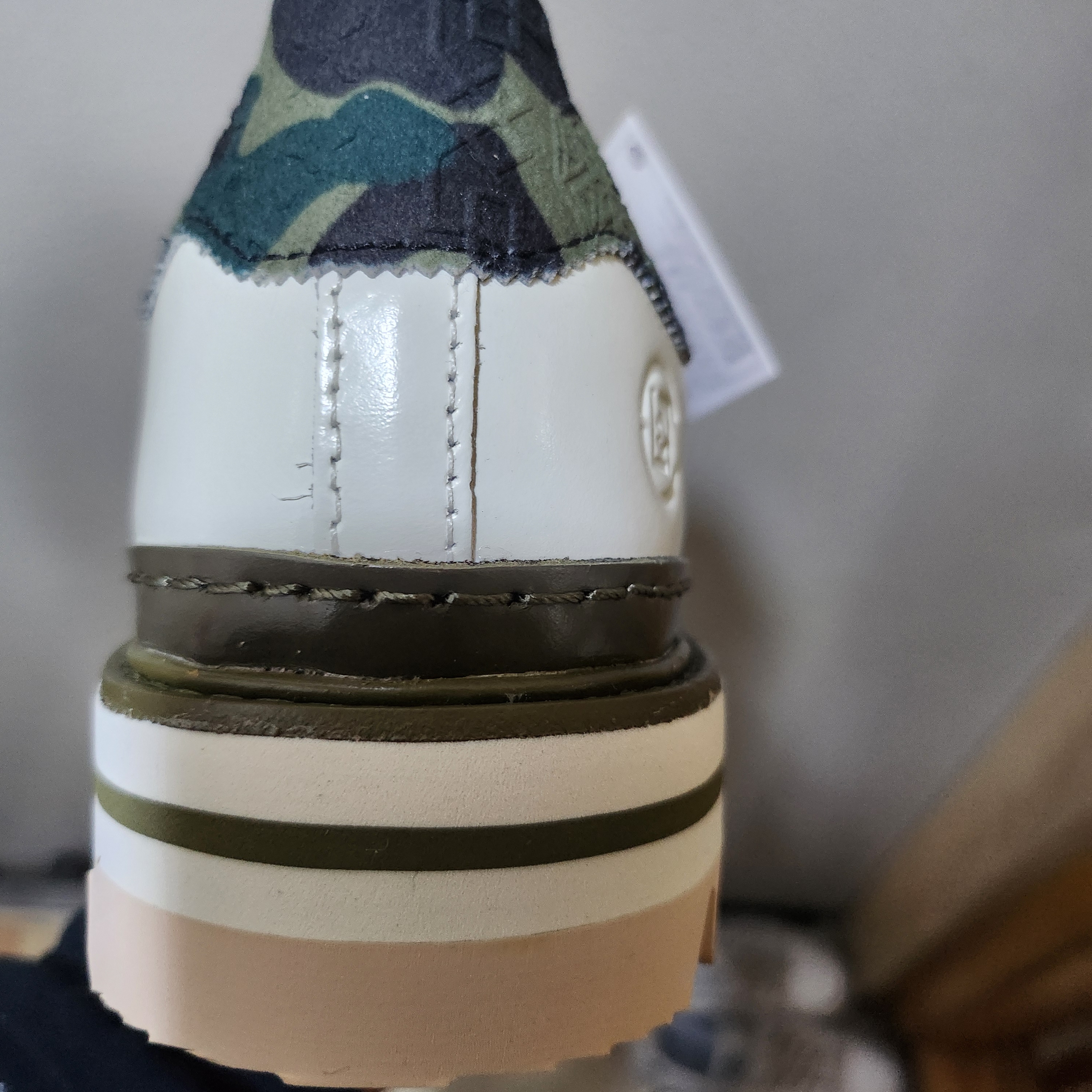 Adidas x BAPE x Edison Chen Clot Superstar Off White Branch 착용 스타일 - 3