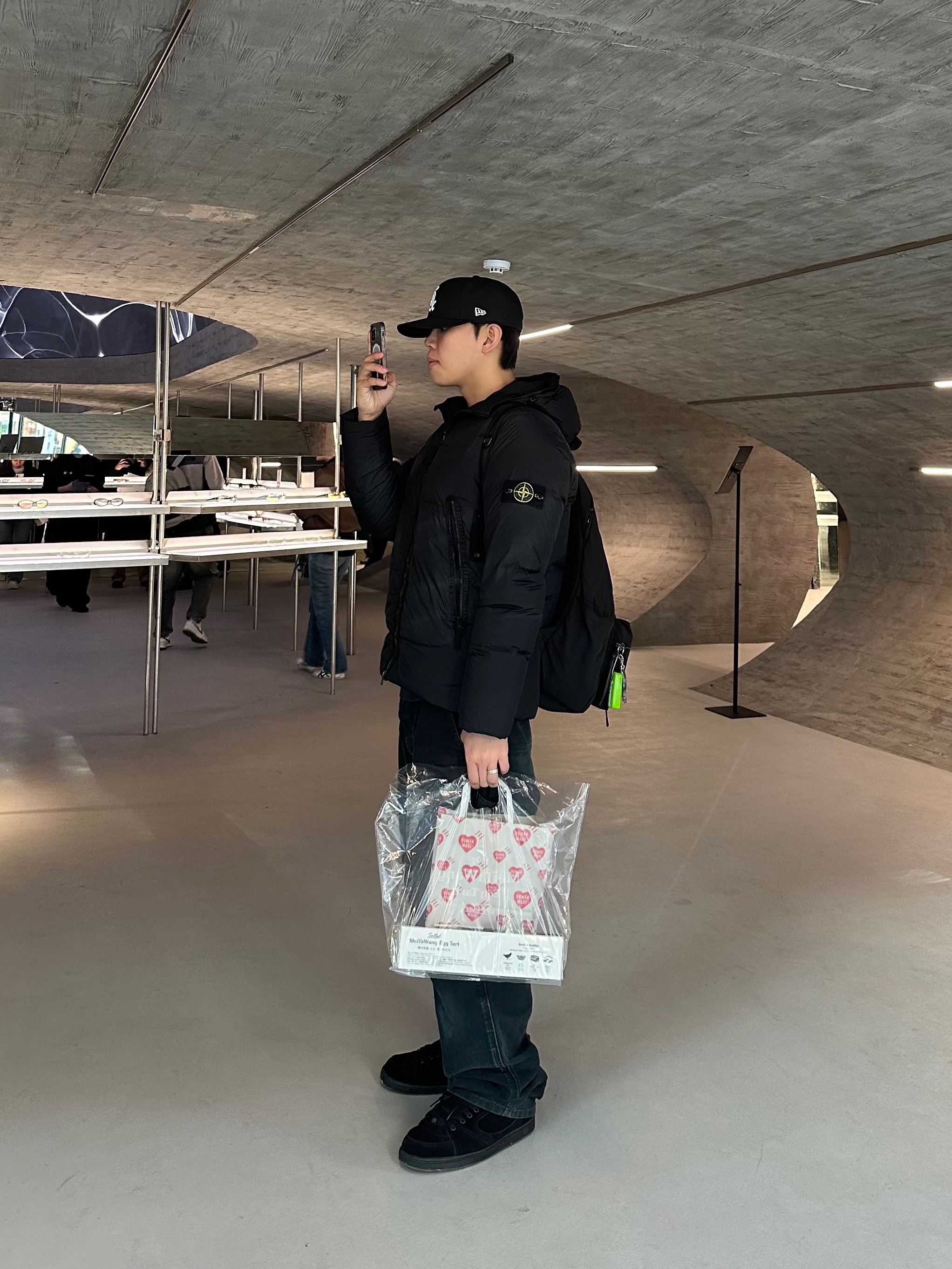 Stone Island 4100011 Crinkle Reps NY Recycled Nylon Hooded Down Jacket Black - 25FW, New Era 59Fifty MLB Authentic New York Yankees Game Navy 착용 스타일 - 2