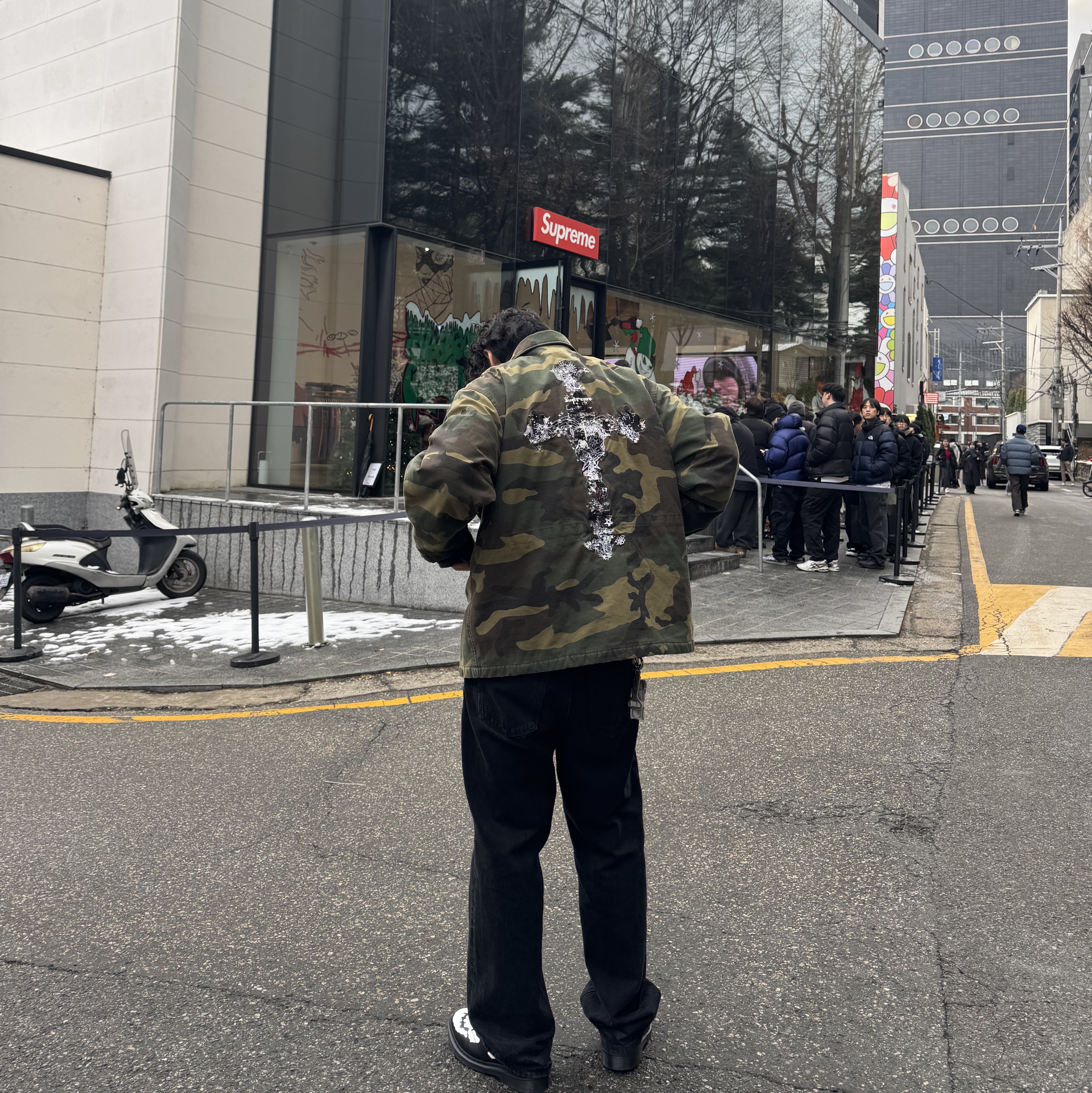 Supreme AOI Cross M52 Jacket Black - 25FW, Supreme AOI Cross M52 Jacket Camo - 25FW 착용 스타일 - 1
