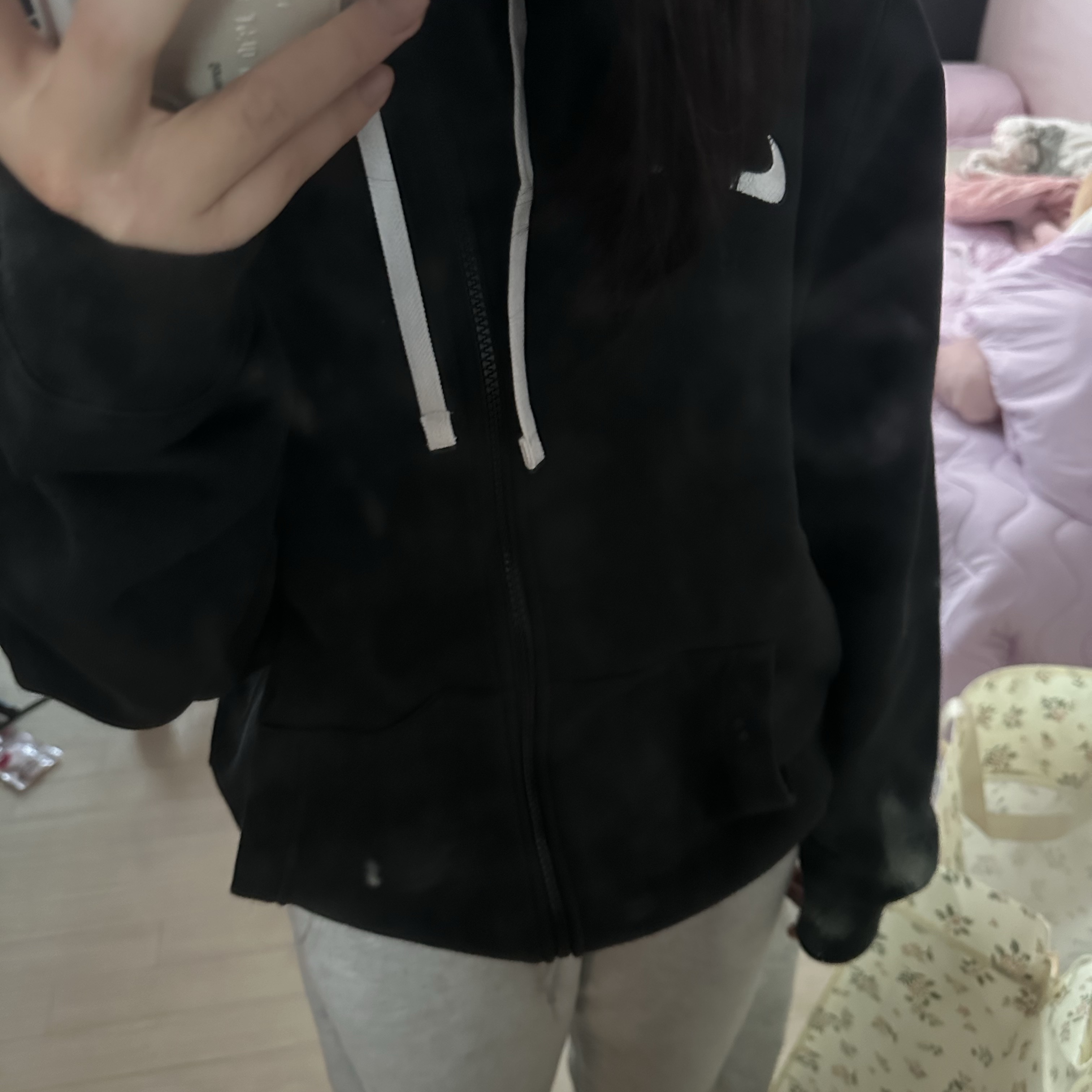Nike Park Swoosh Full Zip Hoodie Black 착용 스타일