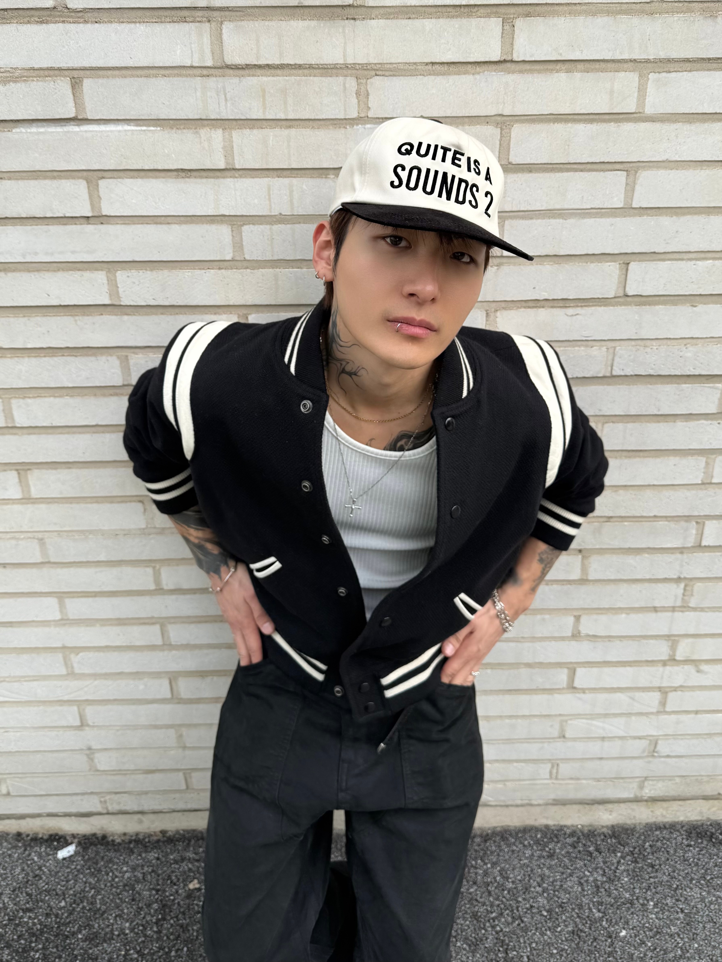 Kikozy Sounds2 Cap  Black 착용 스타일
