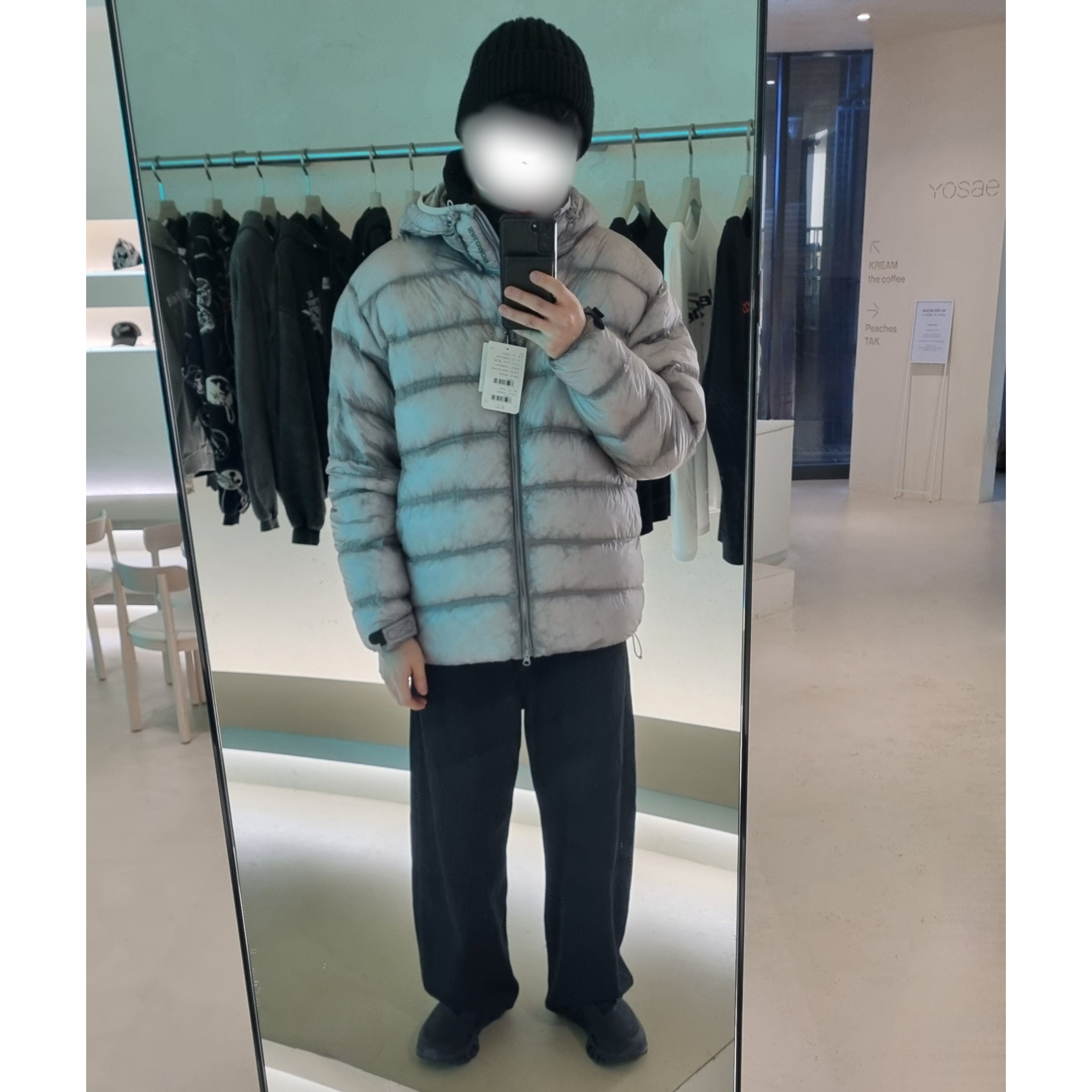 On Running x Post Archive Faction (Paf) Cloudmonster 2 Black Magnet, Salomon UNI Cross Insulation Jacket Light Grey 착용 스타일 - 1